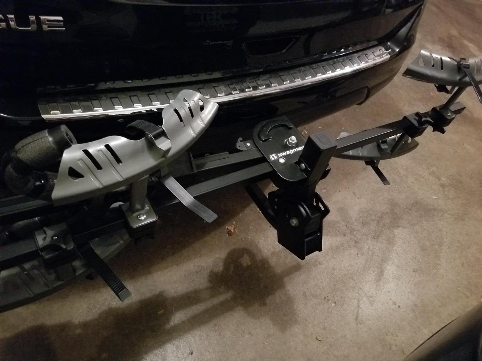 Swagman Quad 2+2 Hitch Mount Bike Rack – 4 Bike Platform Carrier, 45lbs per Bike, Removable Outer 2 Bike Rack, Locks & Folds, Secure Ratchet Hooks, Anti-Wobble Locking Hitch Pin, 2