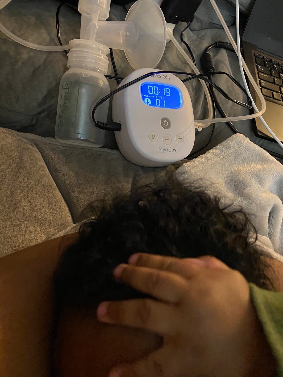 Ameda MYA Joy Portable Double Electric Breast Pump | Hospital Grade customer photo 2
