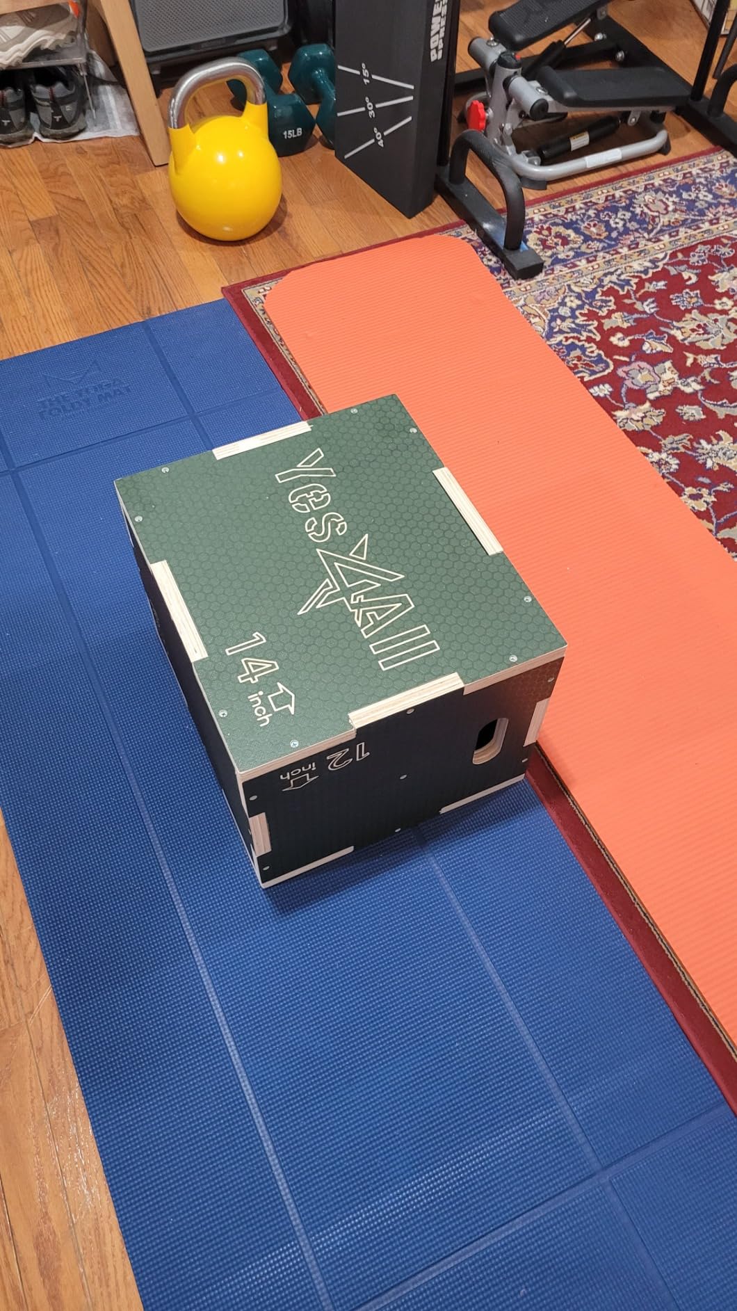 Yes4All 3 in 1 Non-Slip Wooden Plyo Box, Step Up Box for Workout, Plyometric Jump Box for Skipping, Jumping, Lunges, Squats, Dips customer photo 1