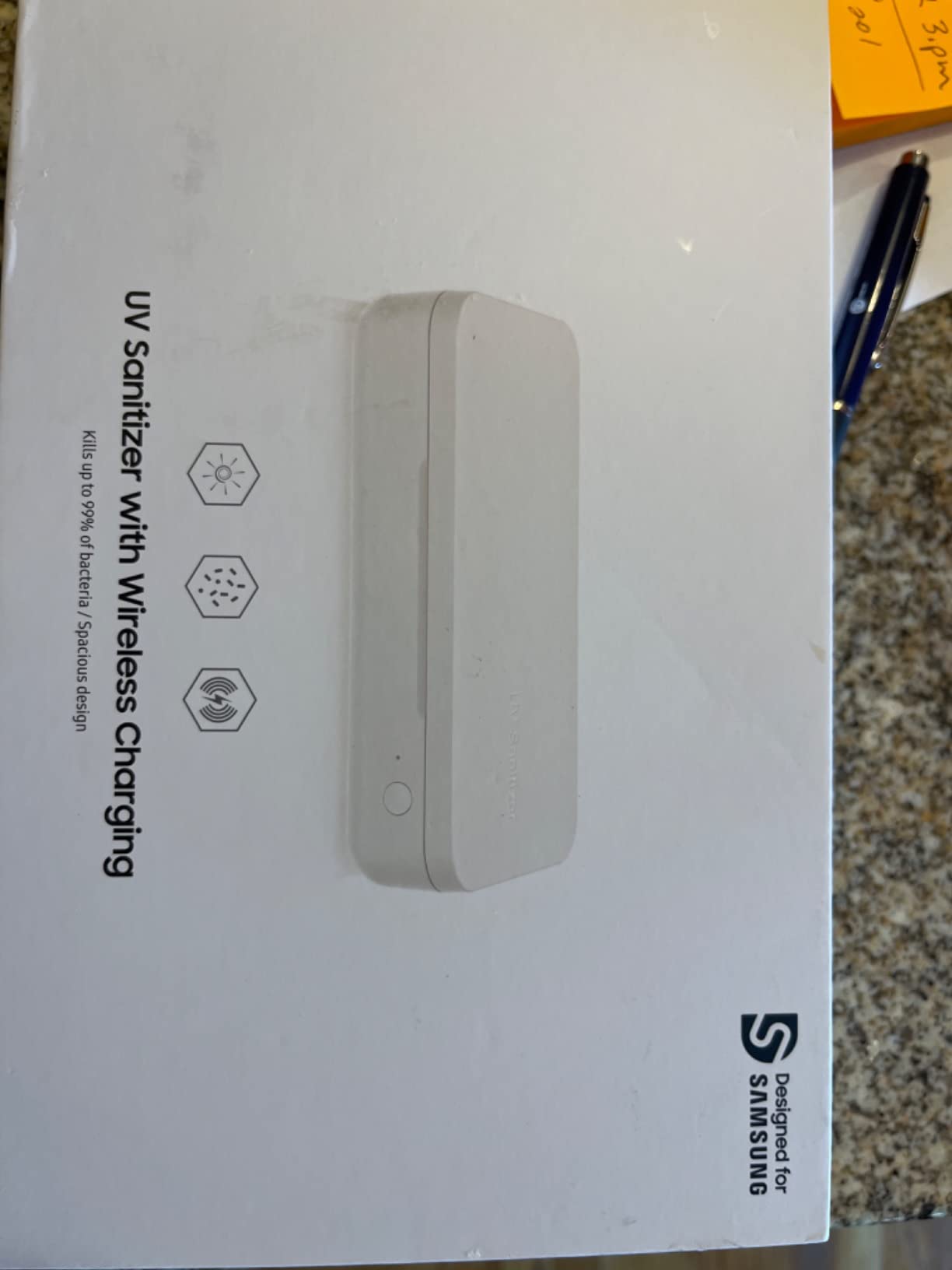 Samsung Electronics Qi Wireless Charger and UV Sanitizer - US Version customer photo 2