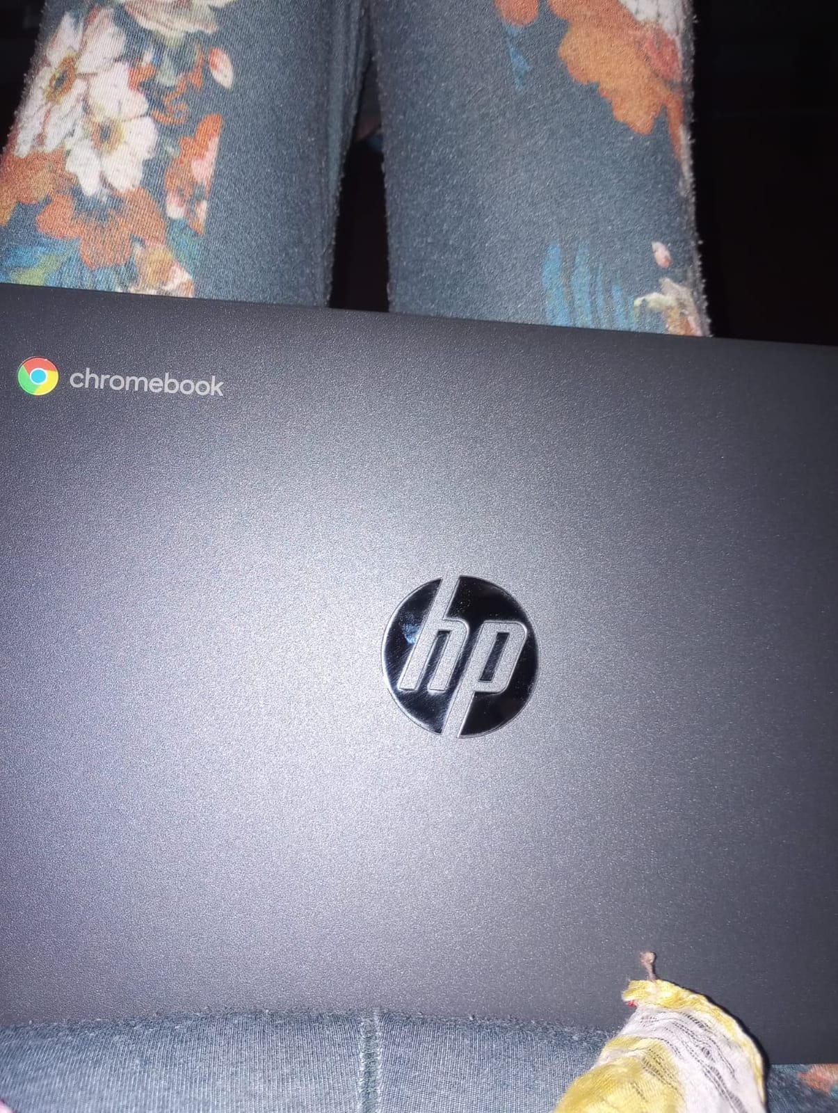 HP Chromebook 11-inch Laptop - MediaTek - MT8183 - 4 GB RAM - 32 GB eMMC Storage - 11.6-inch HD Display - with Chrome OS™ - (11a-na0010nr, 2020 model) customer photo 2