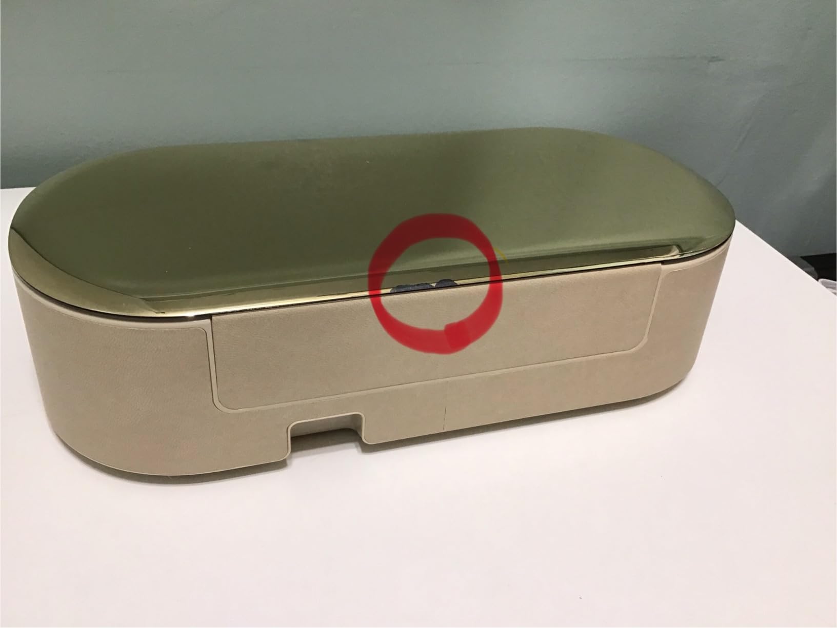 Sonix Beyond UV+O3 Sanitizer Box and Universal Charger UV and Ozone Disinfector for Phone, Mask, Makeup Brush, Nail Tool (Brown Tort) customer photo 1