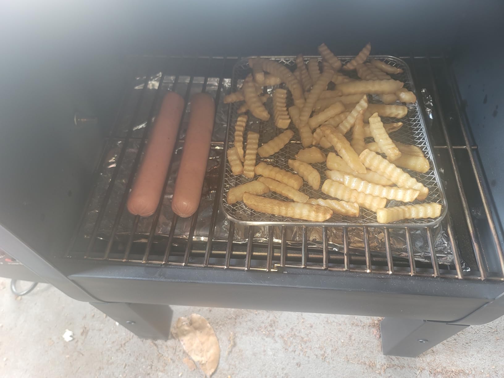 Green Mountain Grills Trek Prime 20 Portable WiFi Pellet Grill customer photo 2