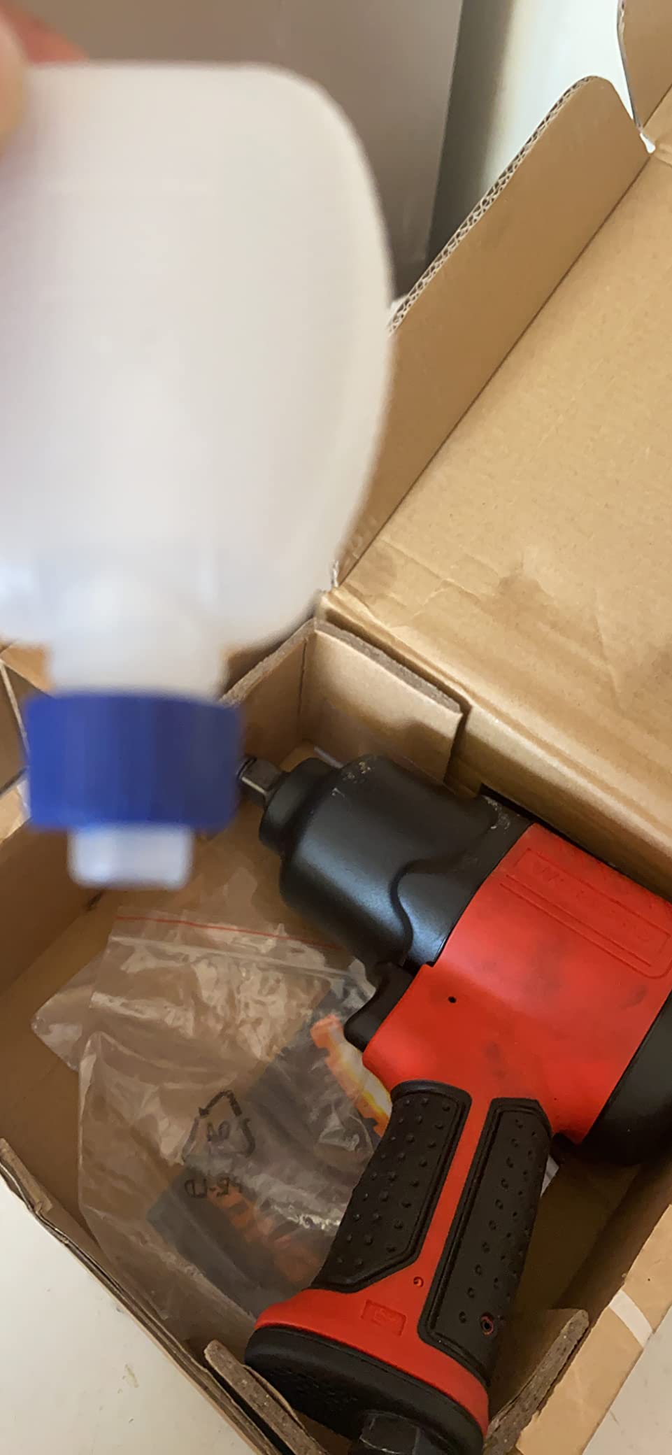 WORKPRO 1/2-Inch Air Impact Wrench, Ergonomic Design, Powerful Torque, Wide Application customer photo 1