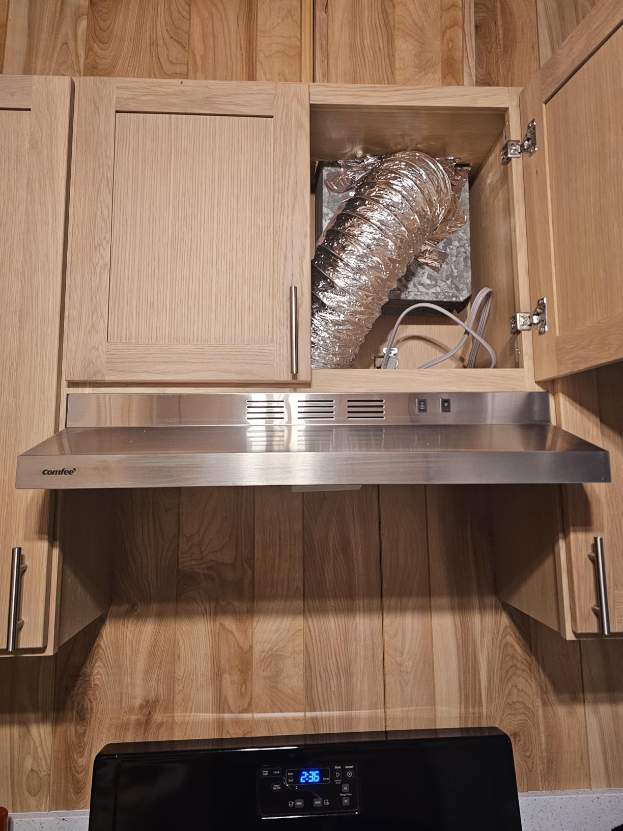 COMFEE' Range Hood 30 Inch Under Cabinet 200 CFM Ducted/Ductless customer photo 2