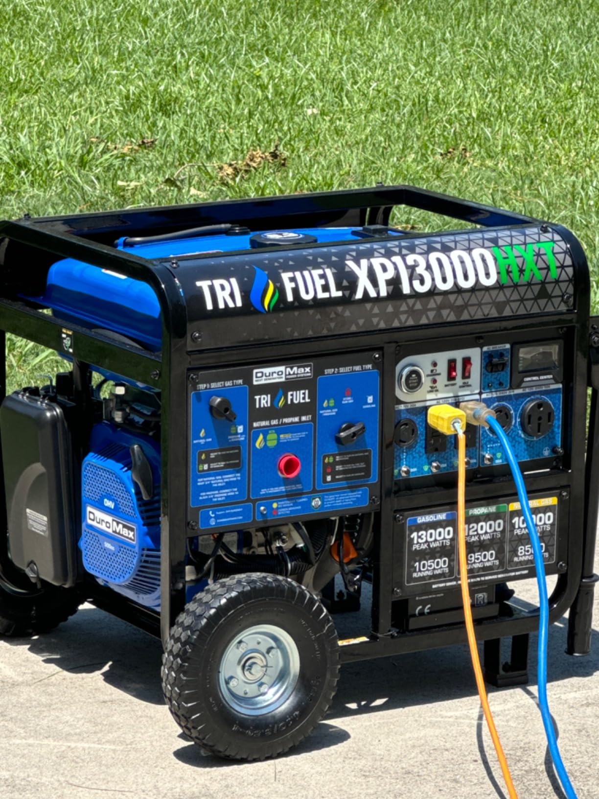 DuroMax XP13000HXT 13,000-Watt 500cc Tri Fuel Gas Propane Natural Gas Portable Generator with CO Alert, Black/Blue customer photo 2