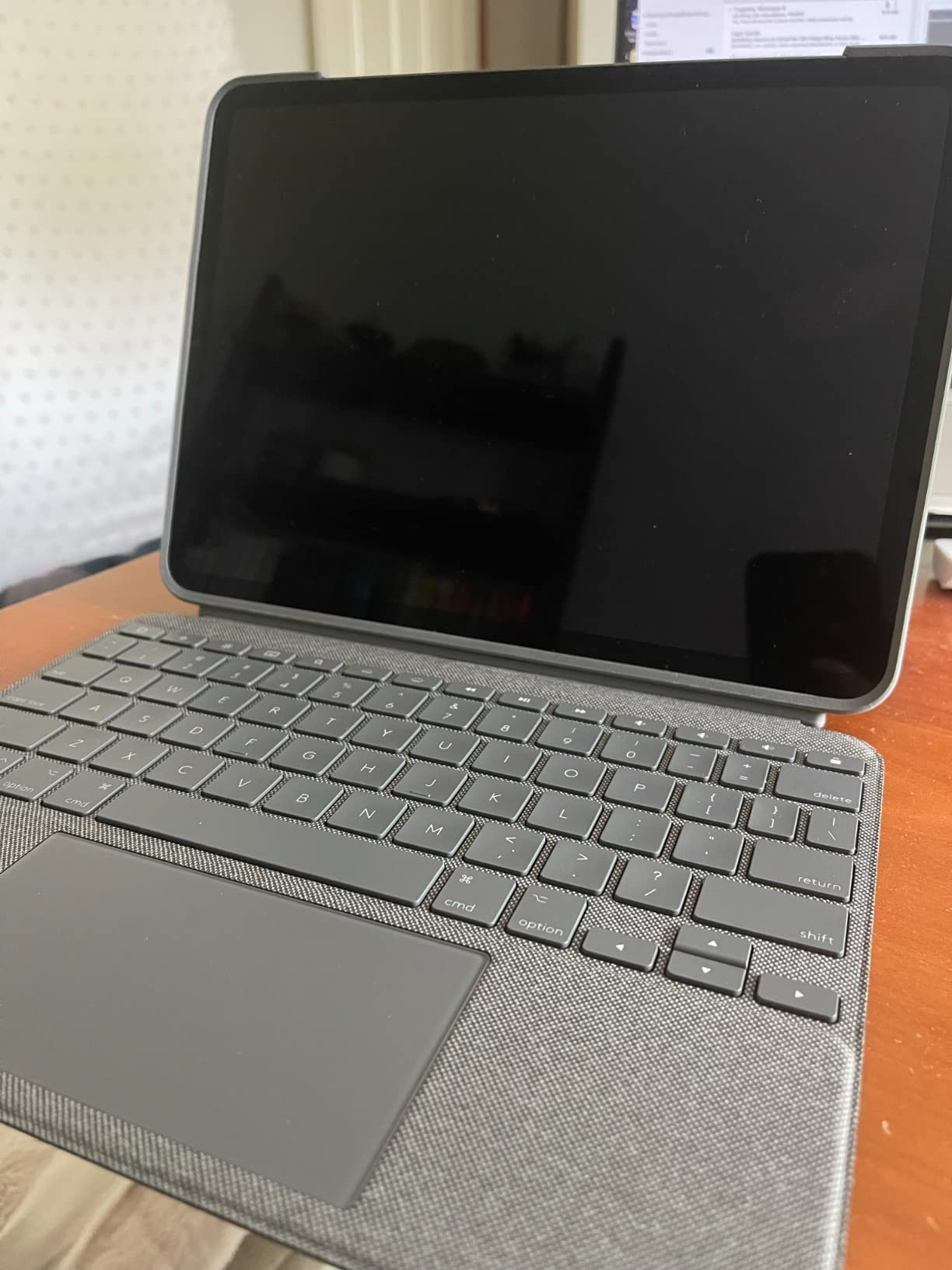 Logitech Combo Touch iPad Pro 11-inch Keyboard Case - Oxford Gray | Fits 1st, 2nd, 3rd, 4th Gen (2018-2022), Click-Anywhere Trackpad, USA Layout, detachable design customer photo 1