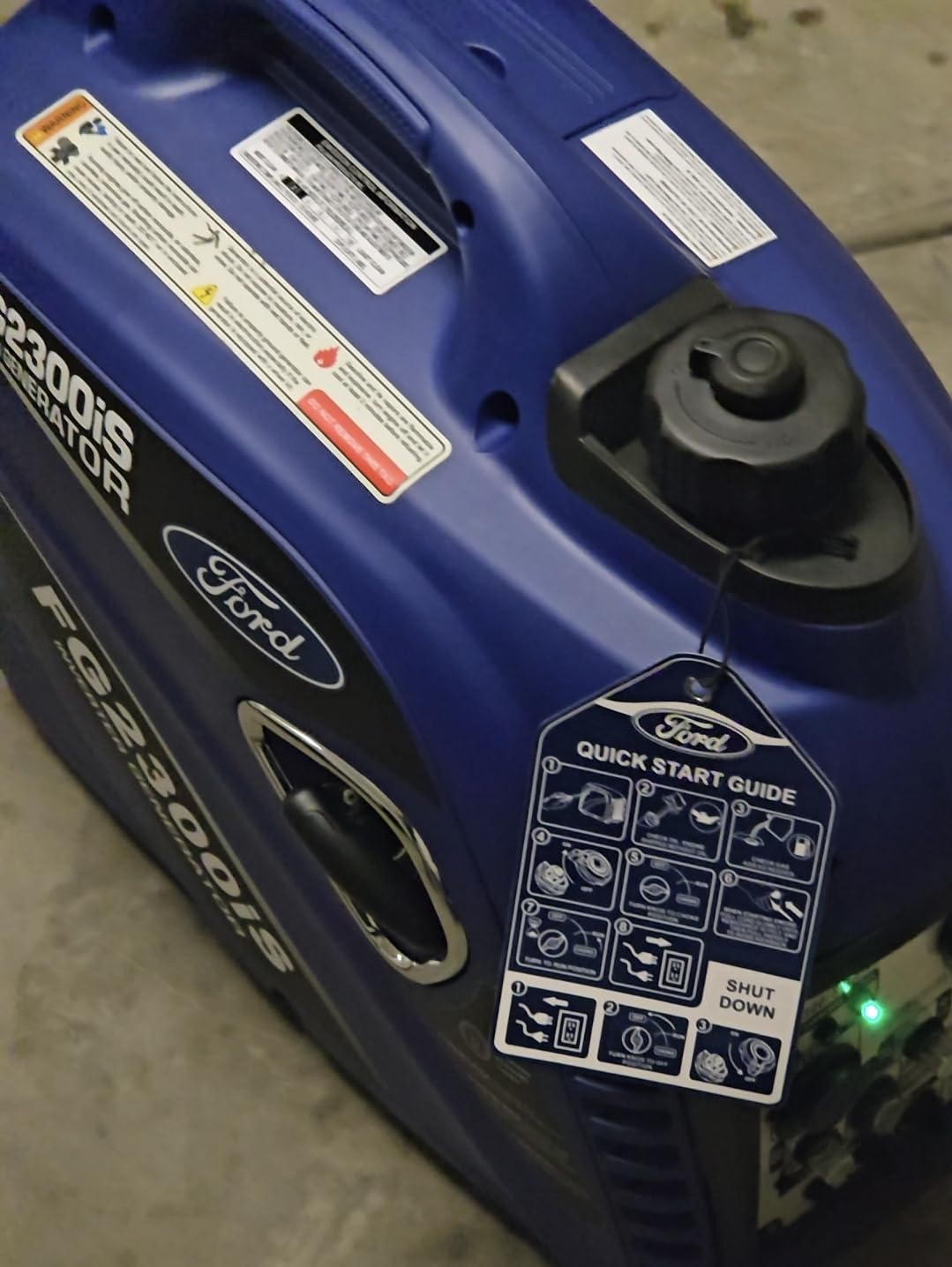 Ford 2300 Watt Gas Inverter Generator, Small Portable & Quiet, Home Use, Camping, Outdoor, CARB Compliant, Parallel Capability, Built Ford Tough, Generadores De Gasolina Silencioso, FG2300IS customer photo 1