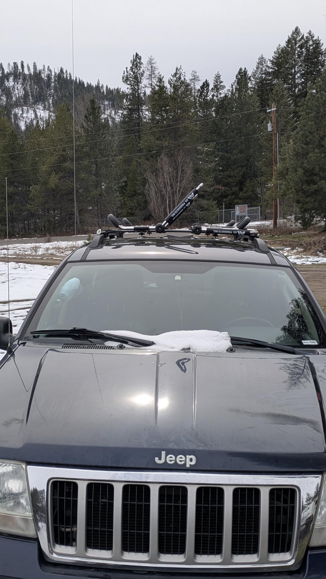 J-Style Bilateral Folding Kayak Carrier for Canoe, 180° Folding Motion Kayak Roof Rack for SUP,Surfboard and Ski Board on SUV, Car and Truck customer photo 1