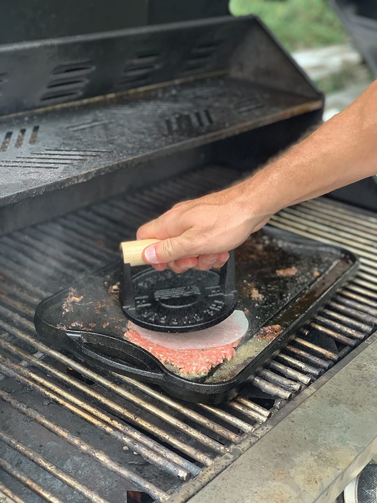 The Burger Smasher - Cast Iron Smash Burger Press Kit, Patty & Grill Press customer photo 1
