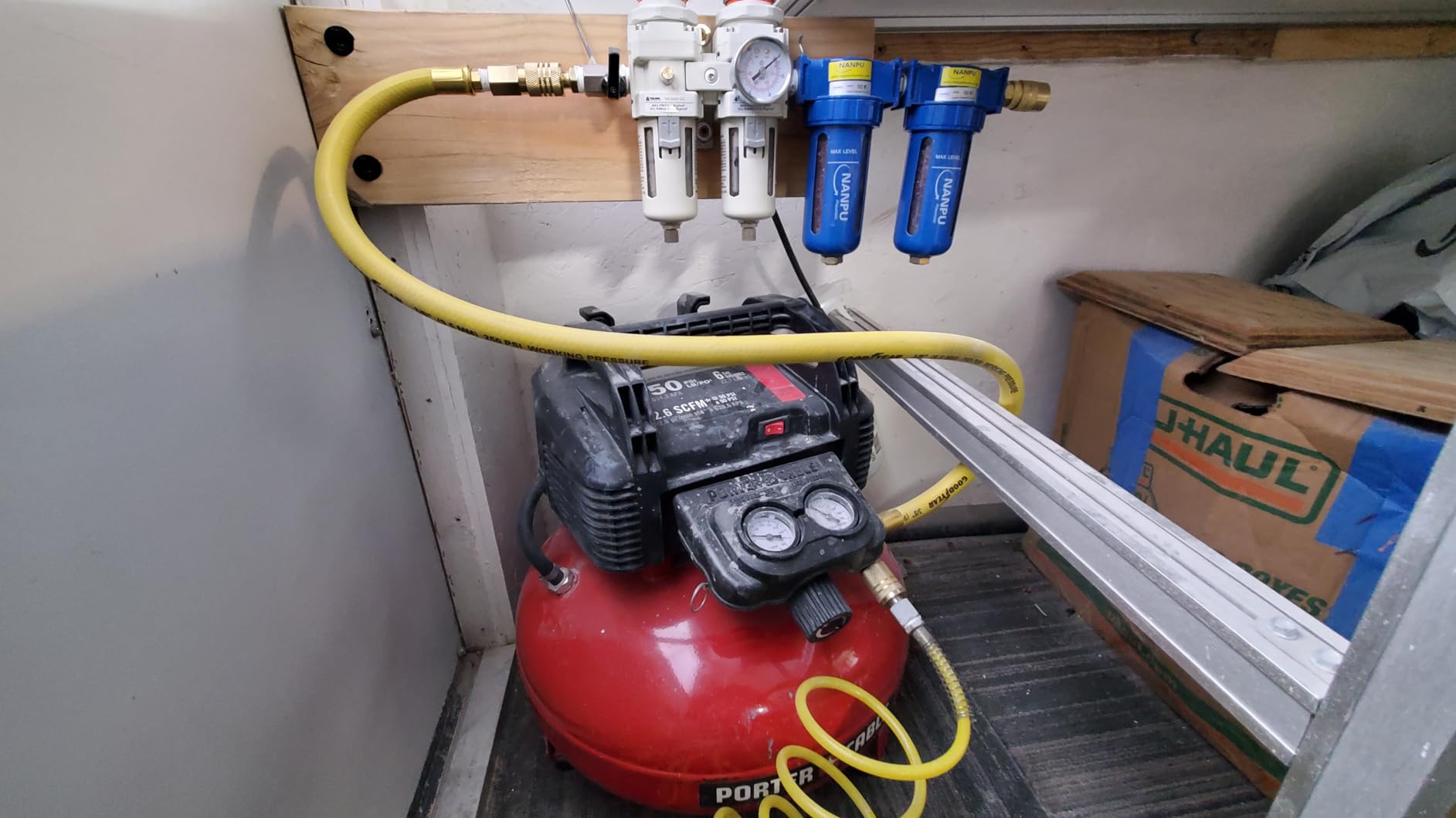 PORTER-CABLE Portable Pancake Air Compressor, 6 Gallon, 150 Max PSI customer photo 1
