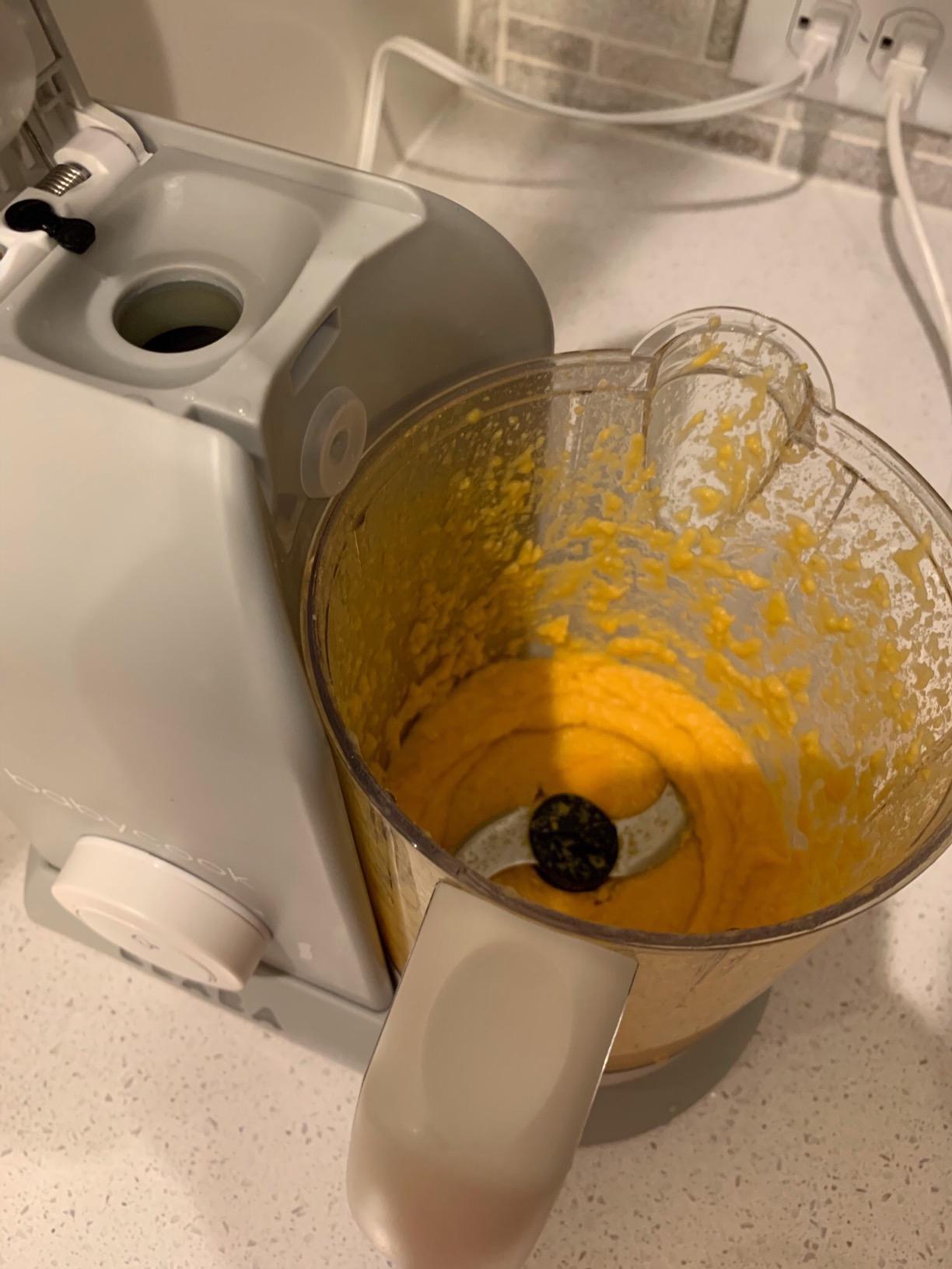 BEABA Babycook Solo 4 in 1 Baby Food Maker, Puree Steamer and Blender for Purees, Grinder with Auto Steam Cooking, Lrg Capacity 4.5 Cups 27 Servings in 20 Mins, Eucalyptus customer photo 2