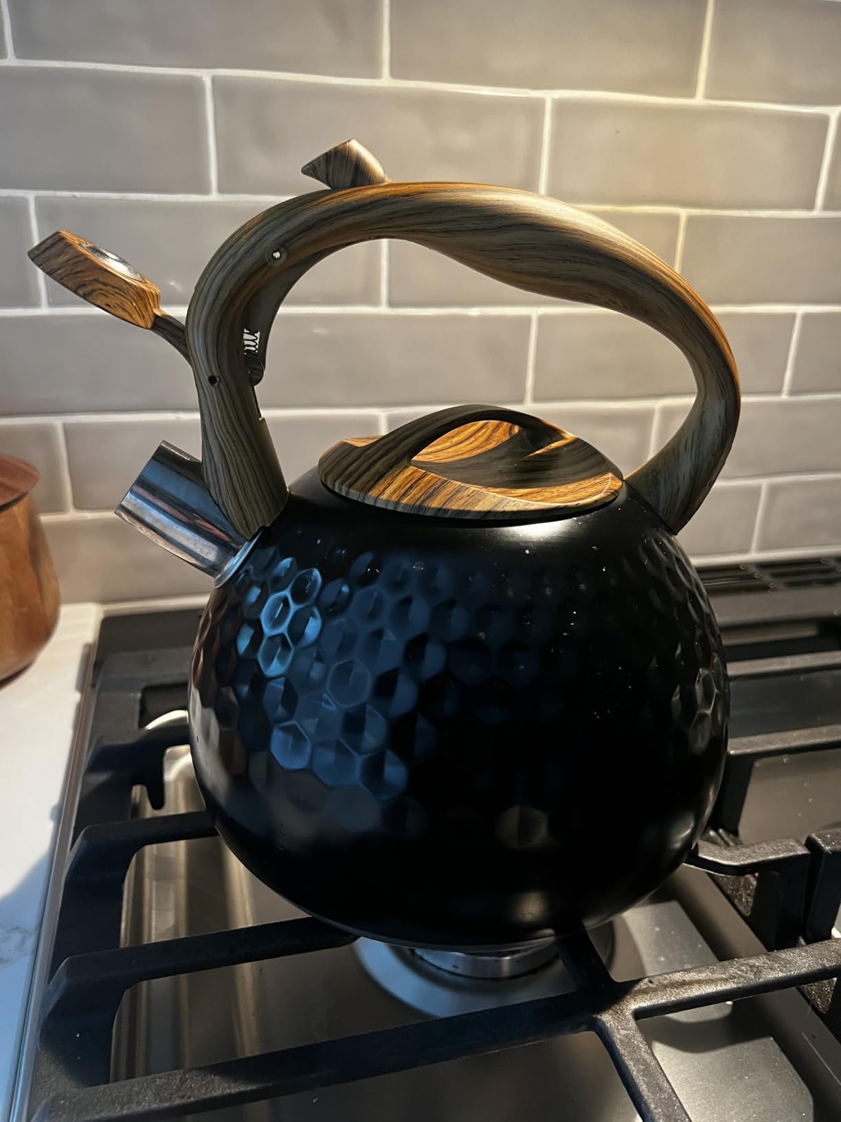 GGC Whistling Tea Kettle for Stove Top, 3.2QT/3L Stainless Steel Tea Kettle customer photo 2