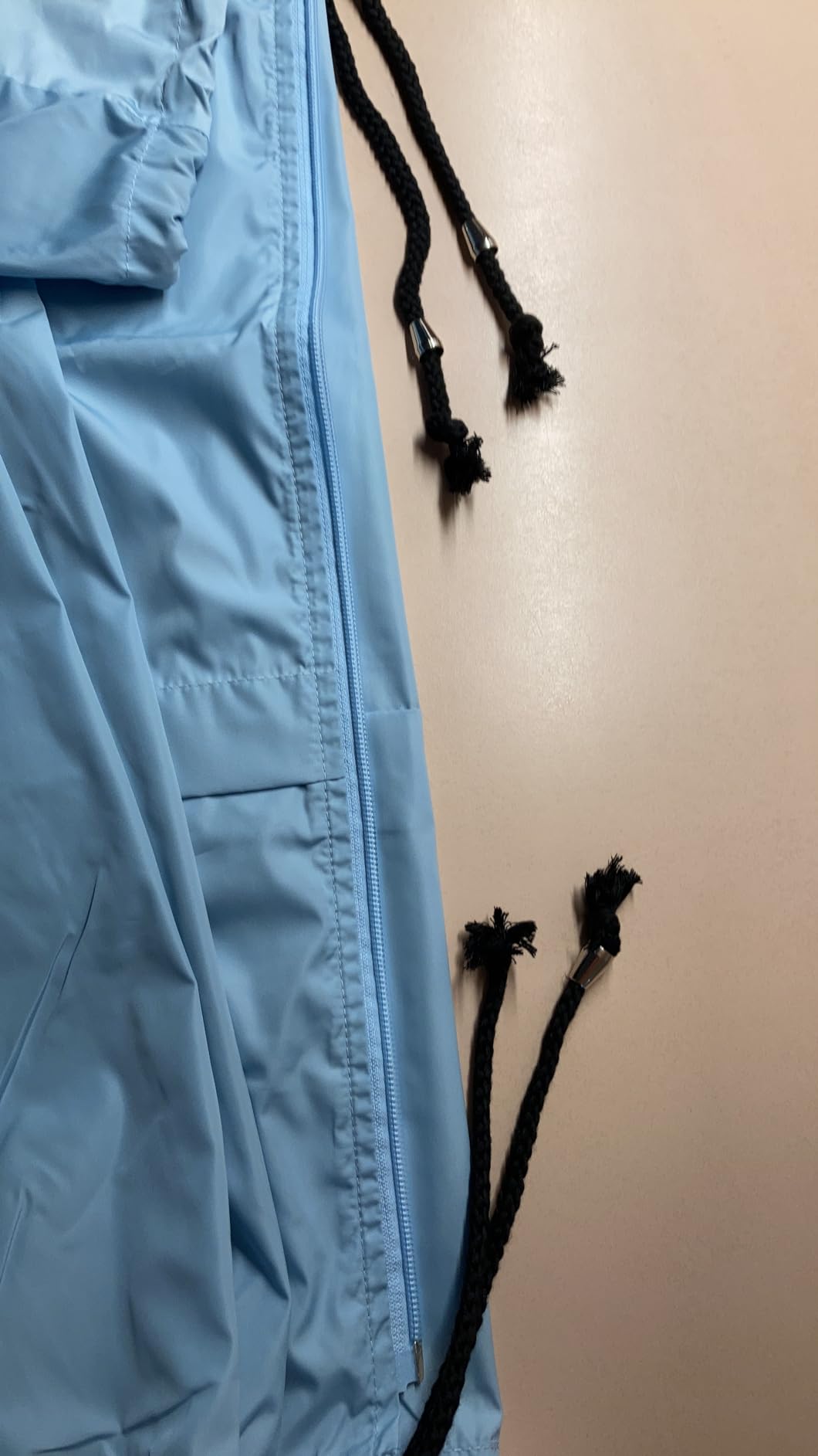 Zando Lightweight Rain Jacket Women Packable Waterproof Raincoat with Hood customer photo 2