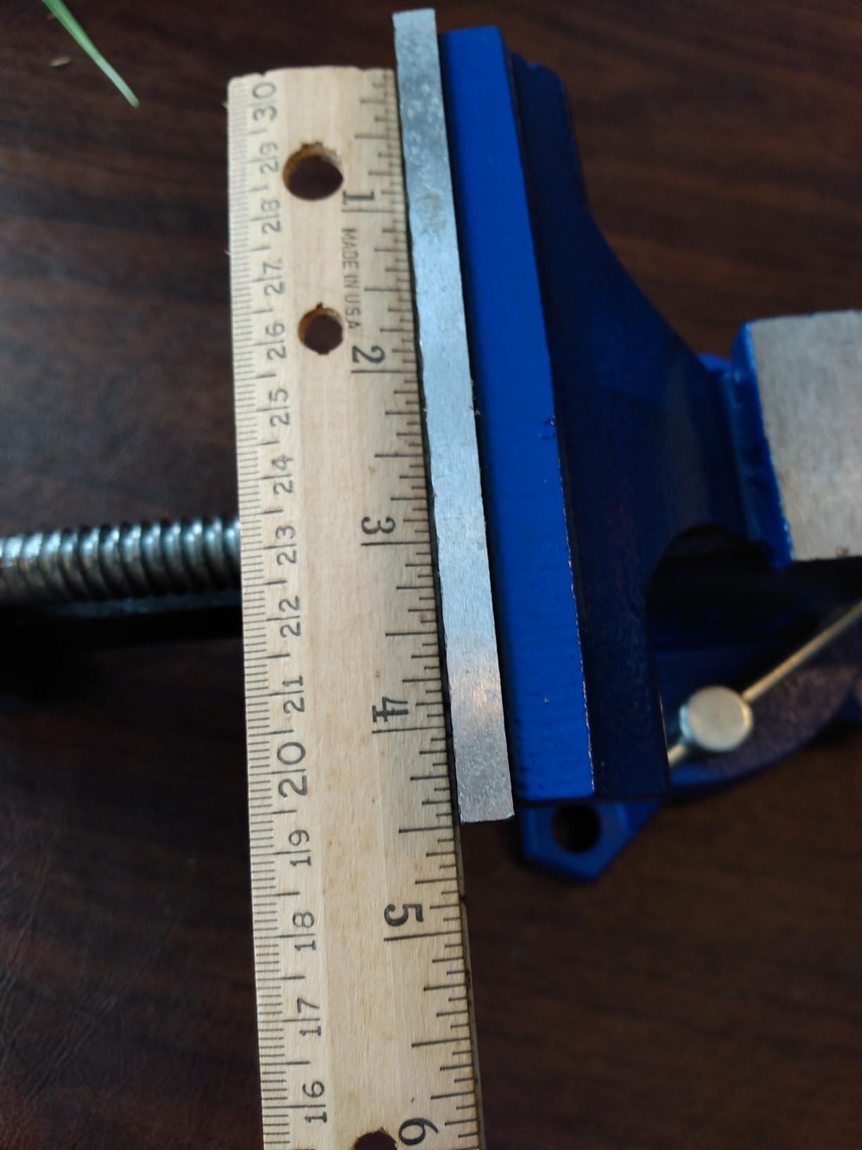 Rolin Vise Bench Vise 4-1/2 Inch With 240 Degree Swivel Base Clamp Tools Home Vises Rotation Base customer photo 1