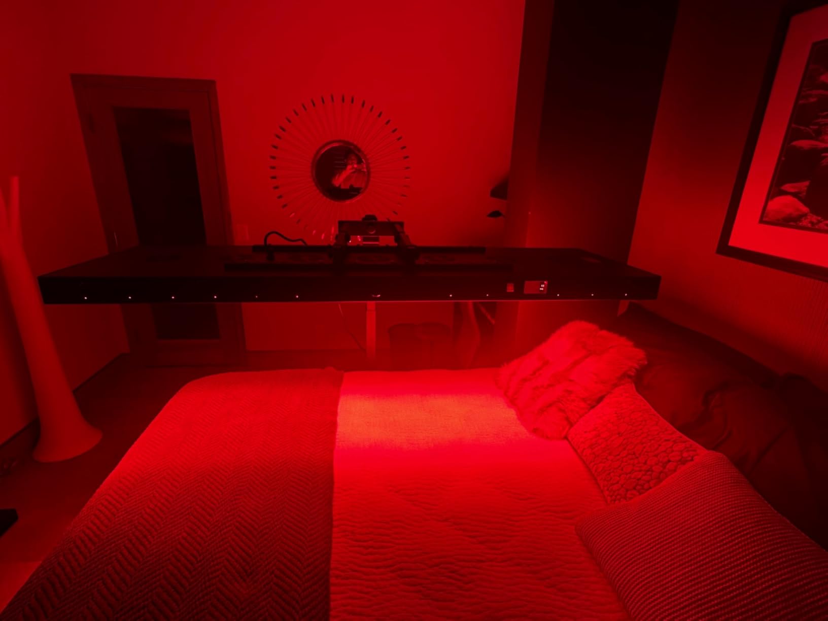 EXESAS Red Light Therapy Device for Full Body, 630nm, 660nm, 810nm & 850nm, Near Infrared Dual-Chip Clinical Grade LED Panel for Smooth Skin, Weight, Pain and Overall Wellness (200LED) customer photo 2