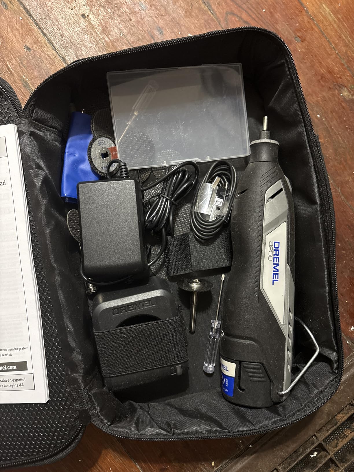 Dremel 8250-5 12V Cordless Rotary Tool Kit with Brushless Motor customer photo 2