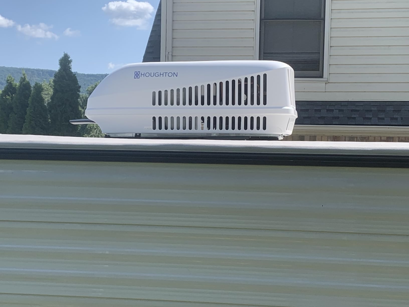 RecPro 13.5K Non-Ducted RV Air Conditioner, Black, Cooling Only customer photo 1