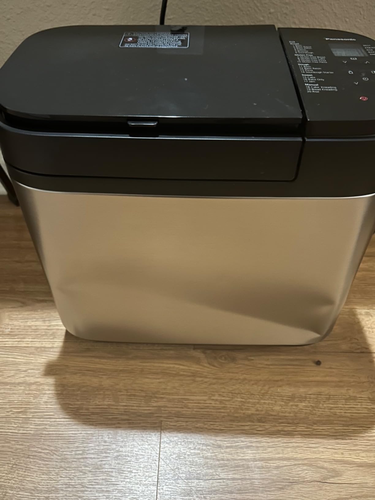 Panasonic Bread Machine, Automatic Bread Maker with 20 Presets and Advanced Temperature Sensor customer photo 1