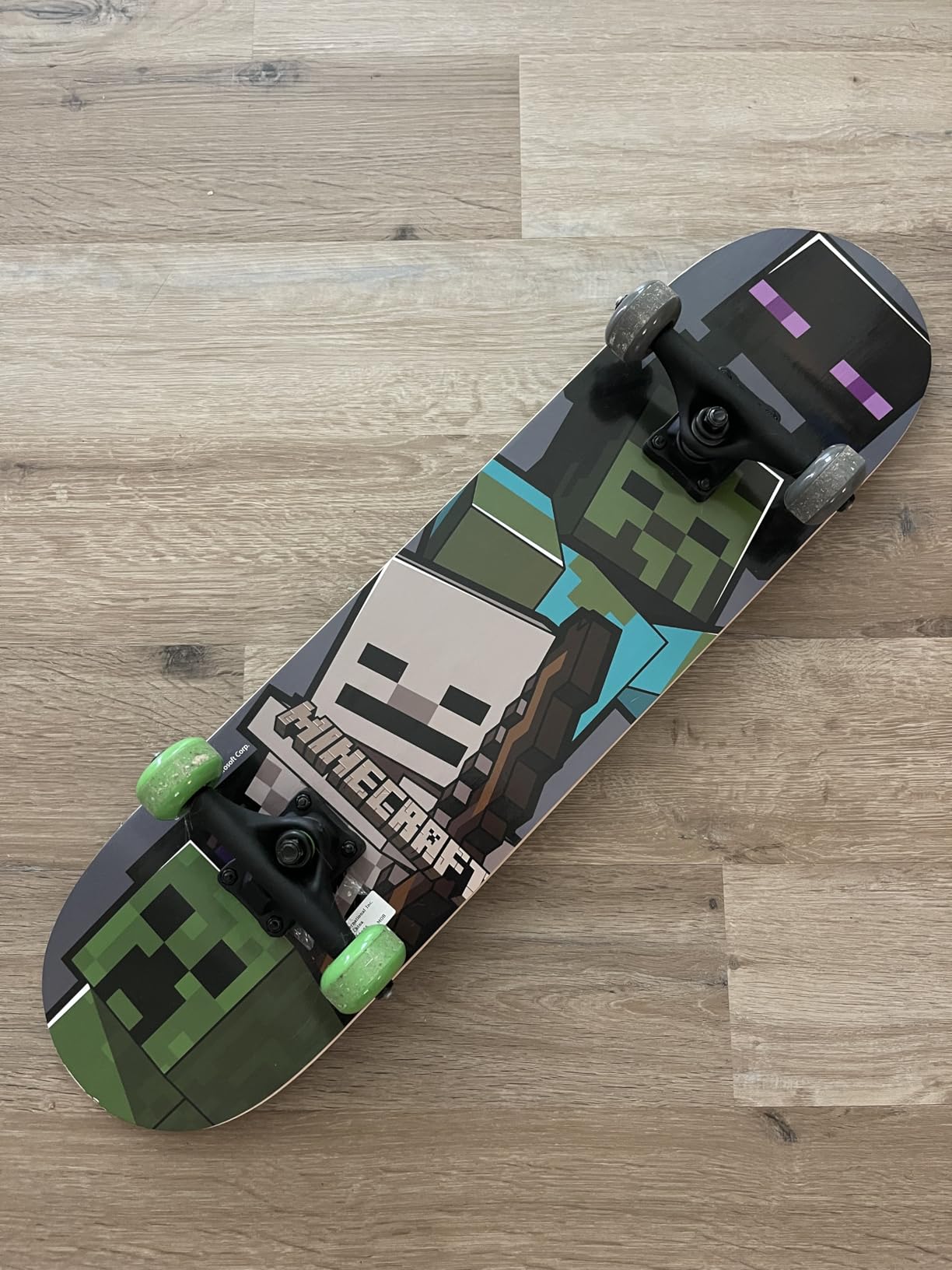 31-Inch Skateboard, 9-Ply Maple Deck, ABEC 5 Bearings customer photo 2