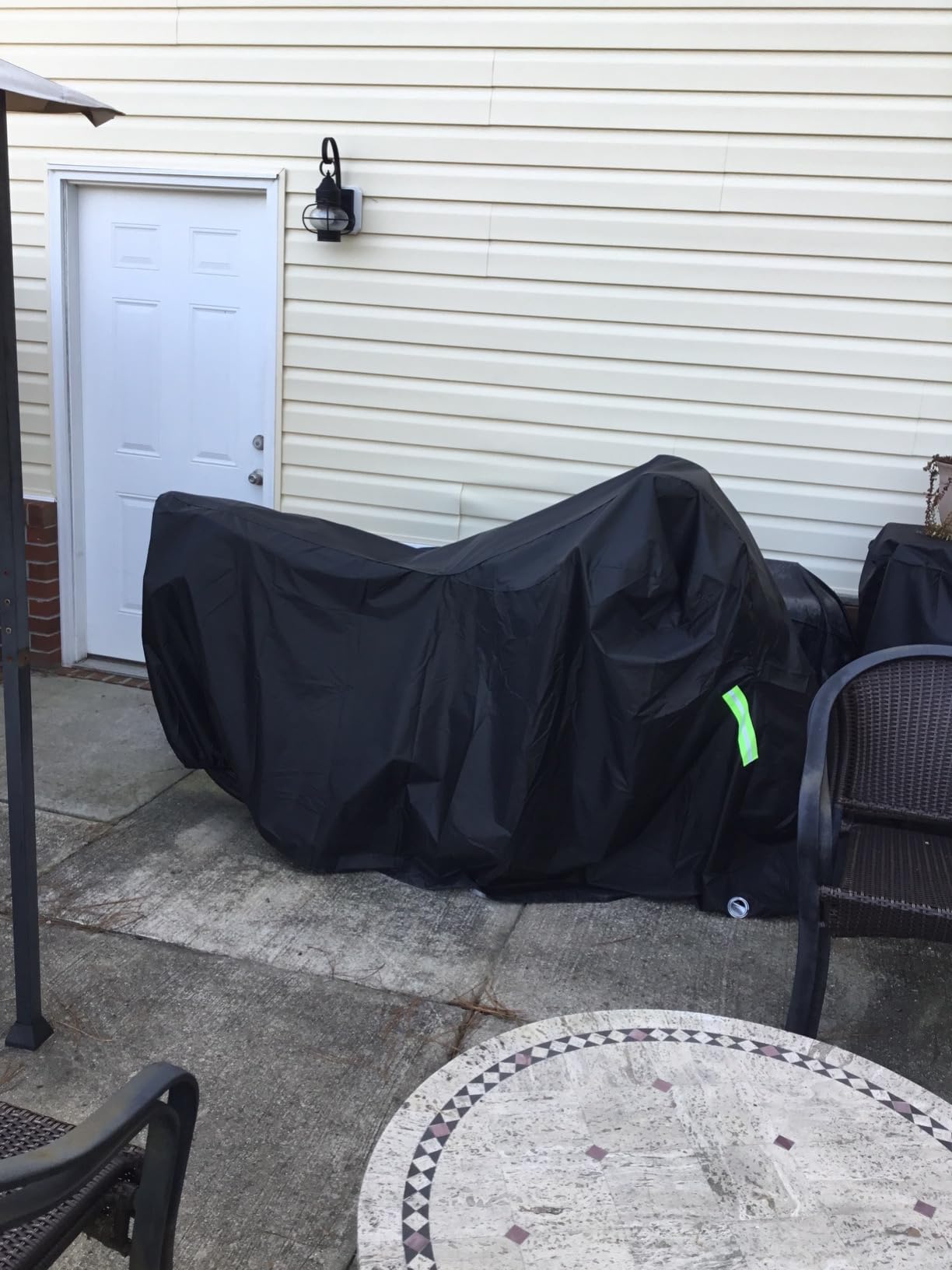 Anglink Waterproof Motorcycle Cover, 210D Oxford Heavy Duty Motorbike Cover for Outdoor Storage, Rain Sun Dust UV Protection with Lock Holes, Universal Fit up to 96.5