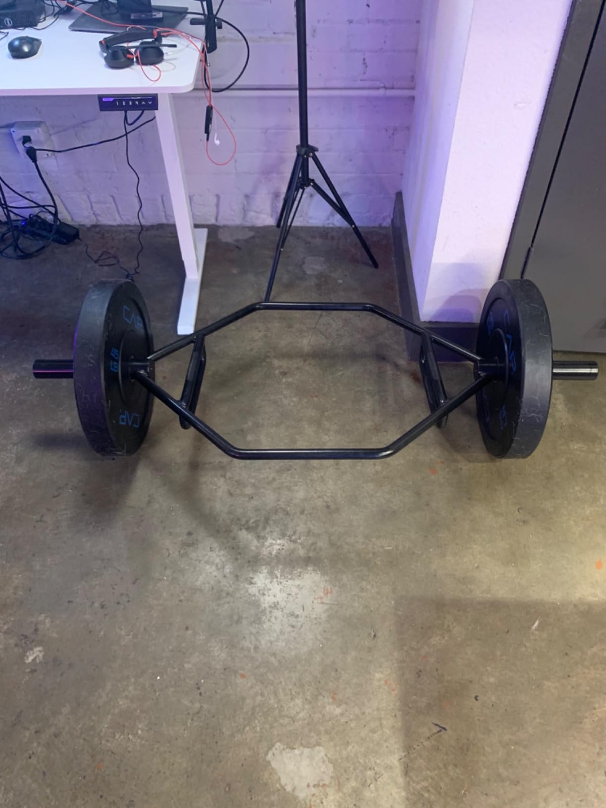 CAP Olympic Trap Bar | Heavy-Duty Hex Shrug & Deadlift Weight Bar customer photo 2