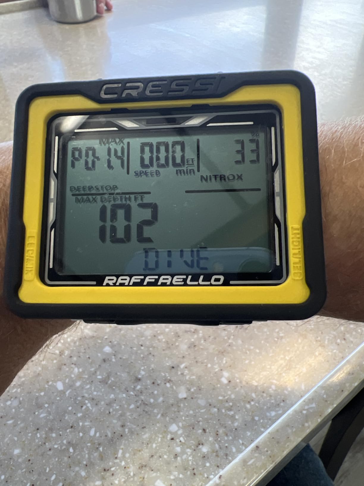 Cressi Raffaello Dive Computer, Built-in Digital Compass, Black/Blue customer photo 1
