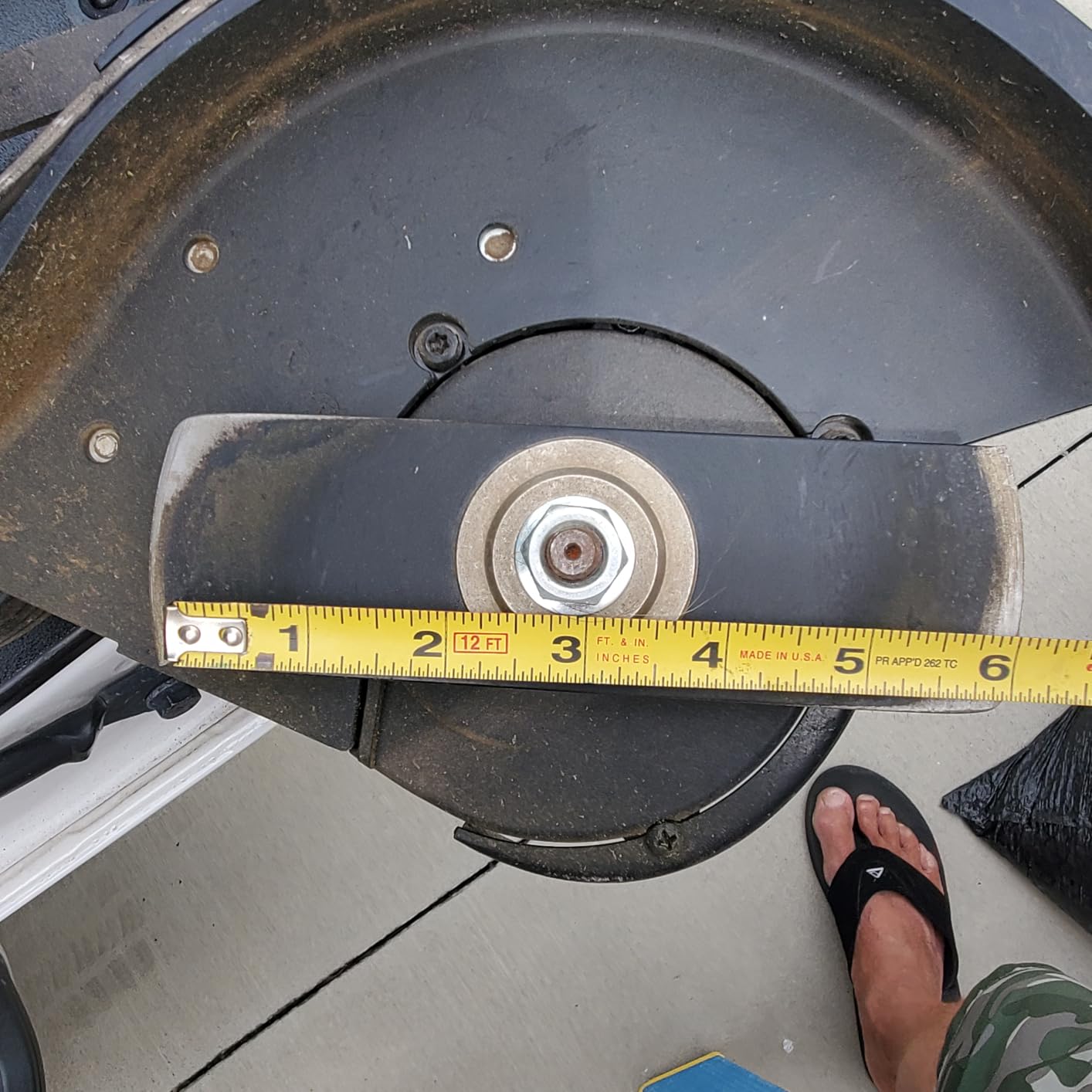 Greenworks 60V 16 in Cordless String Trimmer, 2.5 Ah Battery customer photo 2