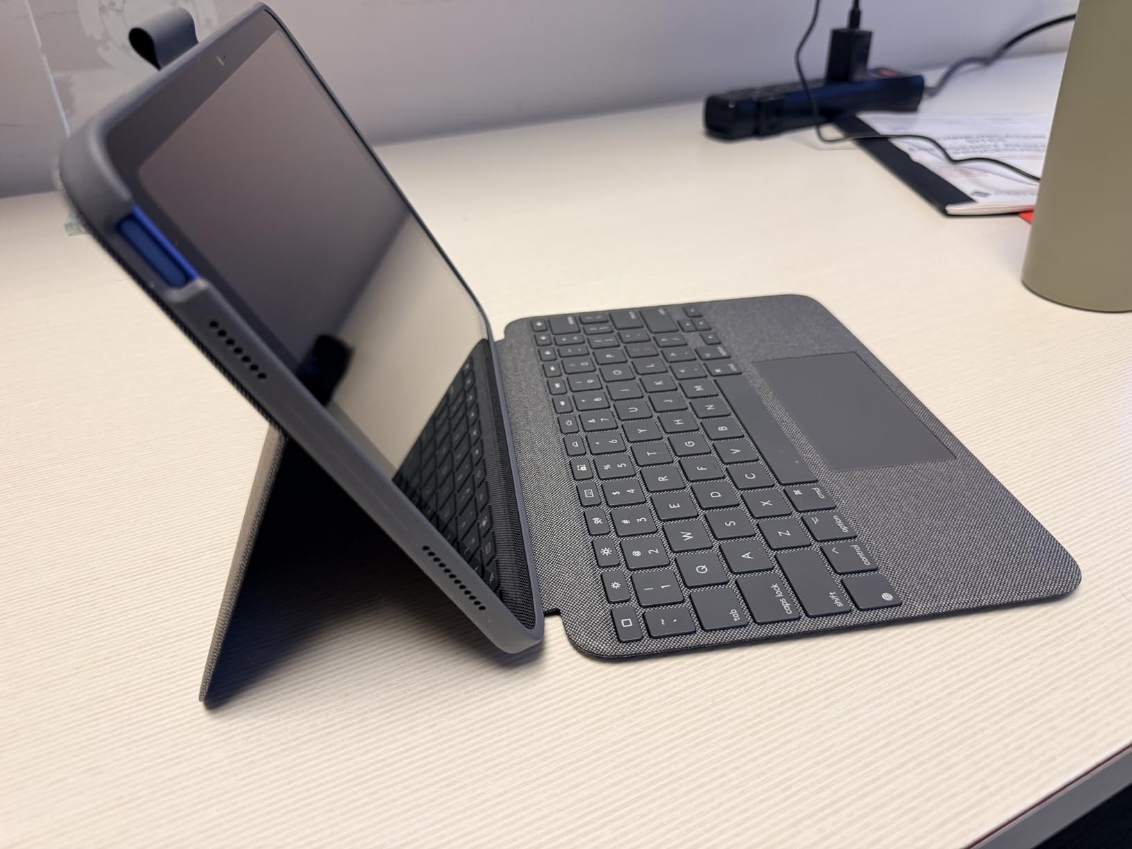 Logitech Combo Touch, Detachable iPad Keyboard Case 10th gen - Oxford Gray | Large Precision Trackpad, Full-Size Backlit Keyboard, Smart Connector Technology, A16 compatible customer photo 1
