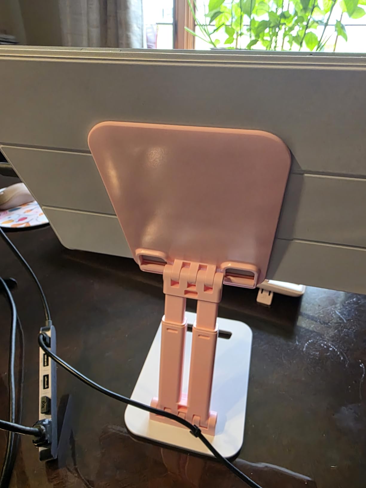 LISEN iPad Stand Tablet Holder for Desk, Adjustable Portable Monitor Stand customer photo 2