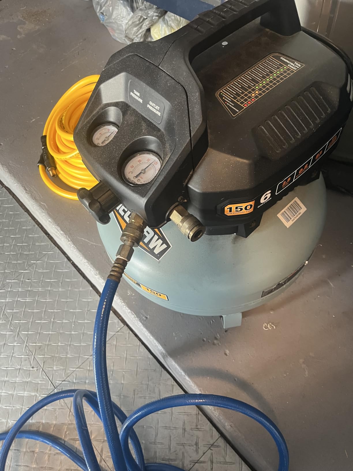 BESWELL® BW-112BN 1/2-Inch Air Impact Wrench with 1180 Ft-Lbs Max Torque customer photo 2