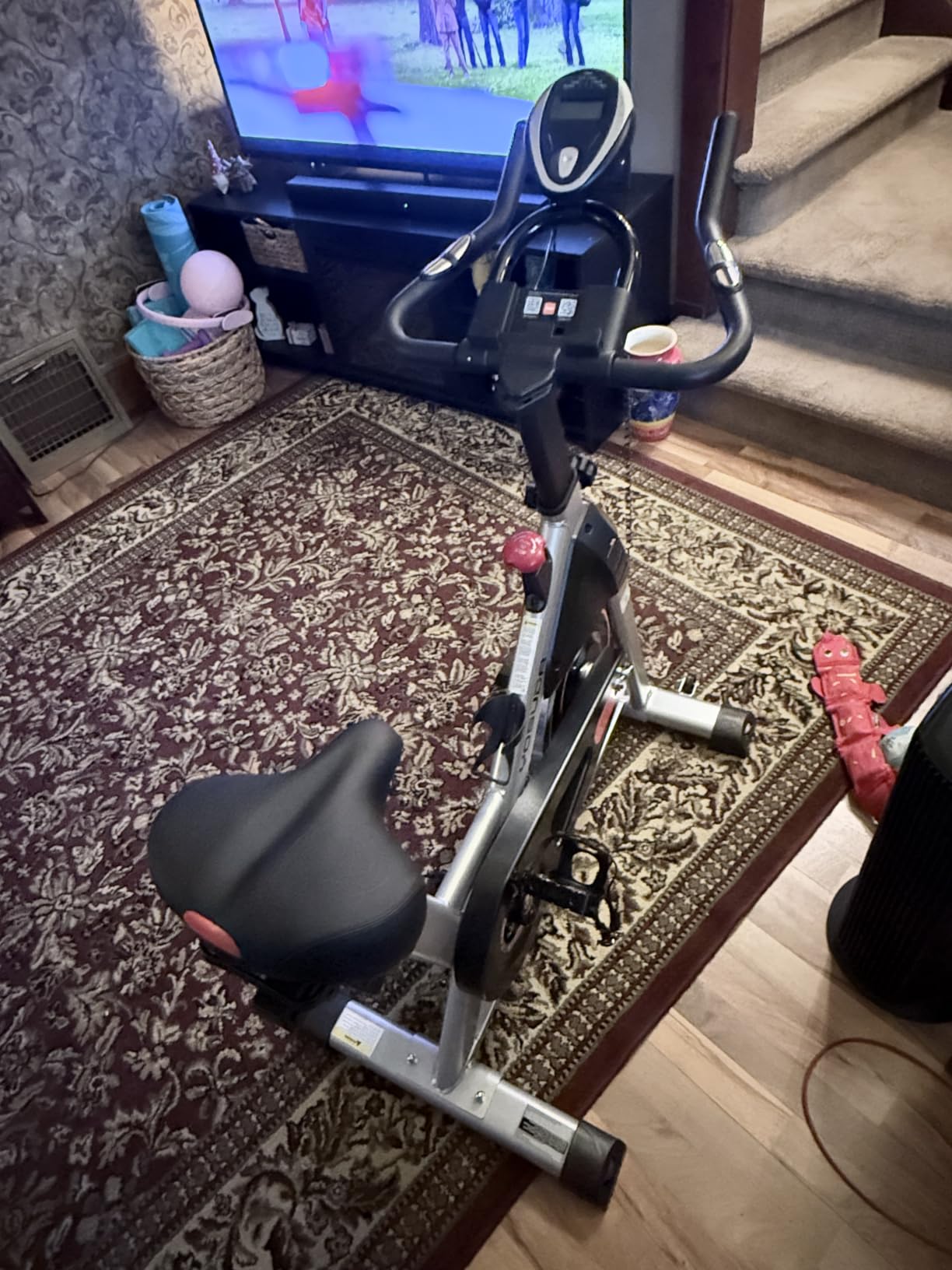 YOSUDA Exercise Bike, Magnetic Friction Stationary Bike with App Training customer photo 2