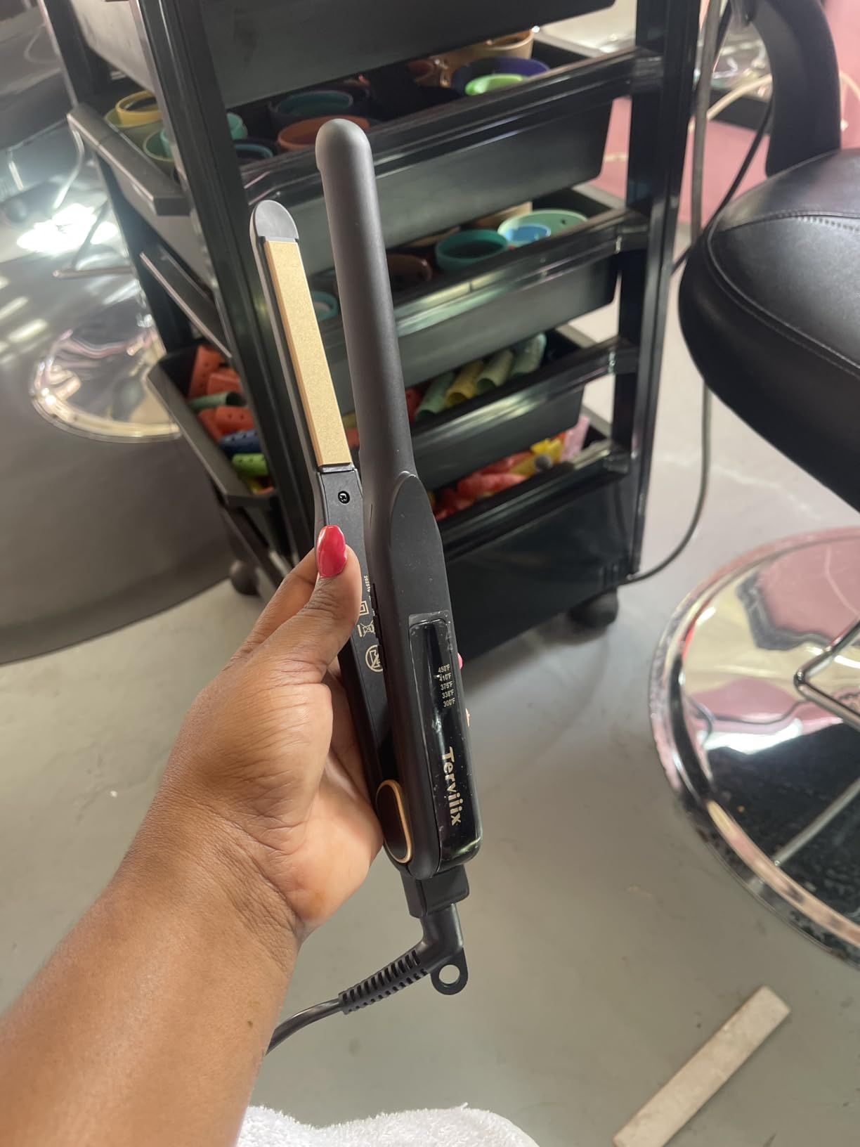 Terviiix 2 Inch Extra Wide Flat Iron Hair Straightener, Ceramic Tourmaline customer photo 1