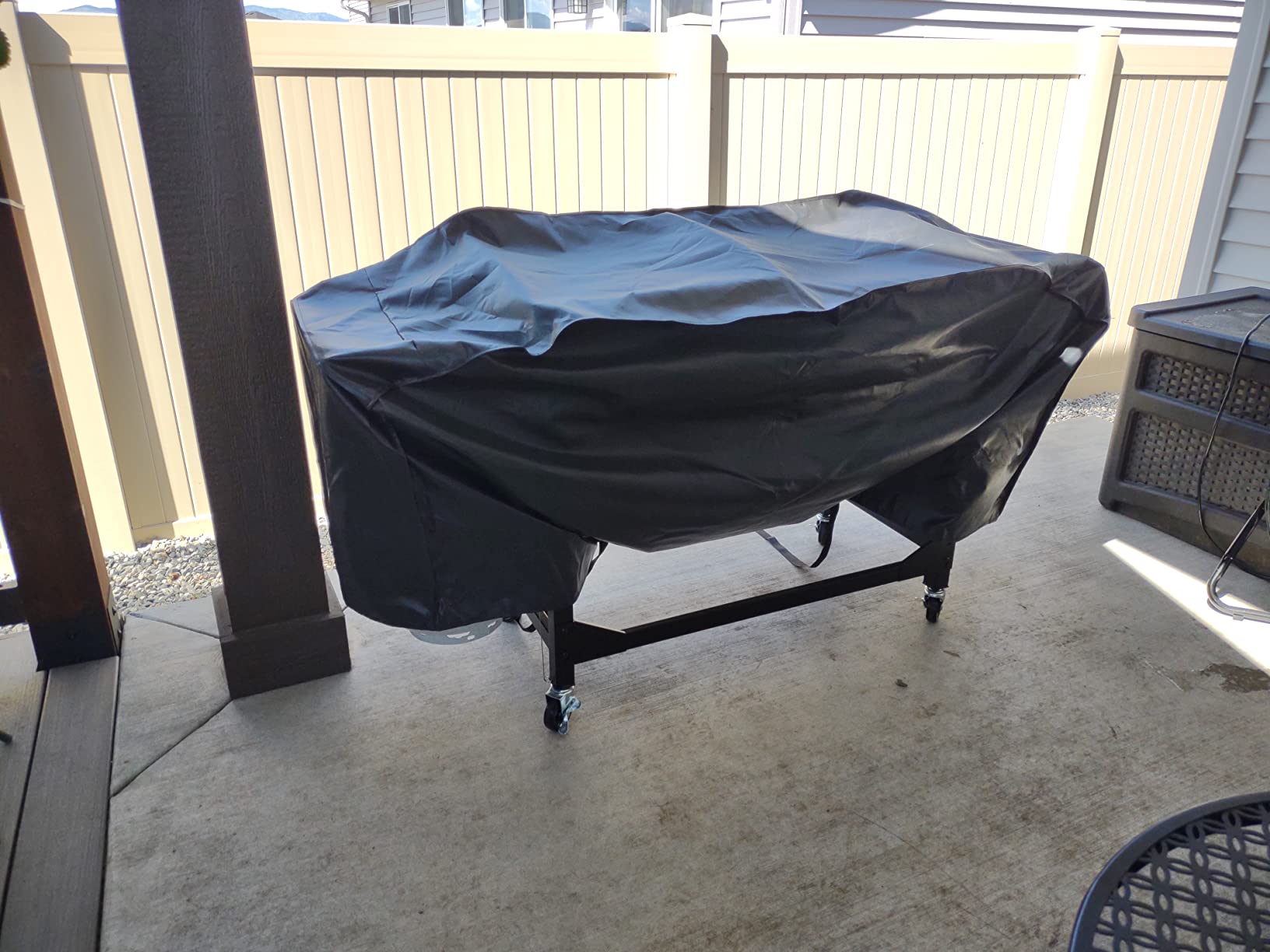 SHINESTAR Griddle Cover for Blackstone 36 Inch Griddle Without Hood, Heavy Duty Waterproof Flat Top Gas Grill Cover with Click-Close Straps, UV-Resistant BBQ Cover for More 4-Burner Griddle customer photo 1