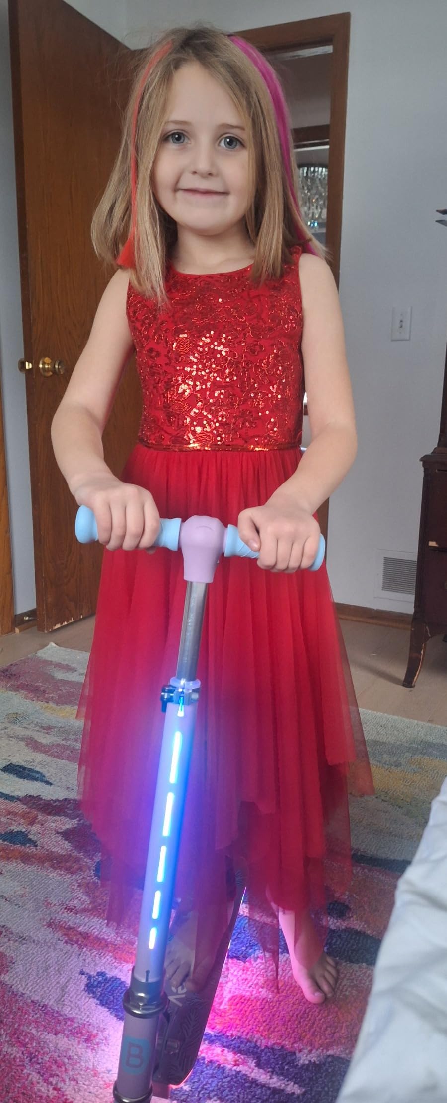 BELEEV V2 Scooters for Kids with Light-Up Wheels & Stem & Deck, 2 Wheel Folding Scooter for Girls Boys, 3 Adjustable Height, Non-Slip Pattern Deck, Lightweight Kick Scooter for Children Ages 3-12 customer photo 2