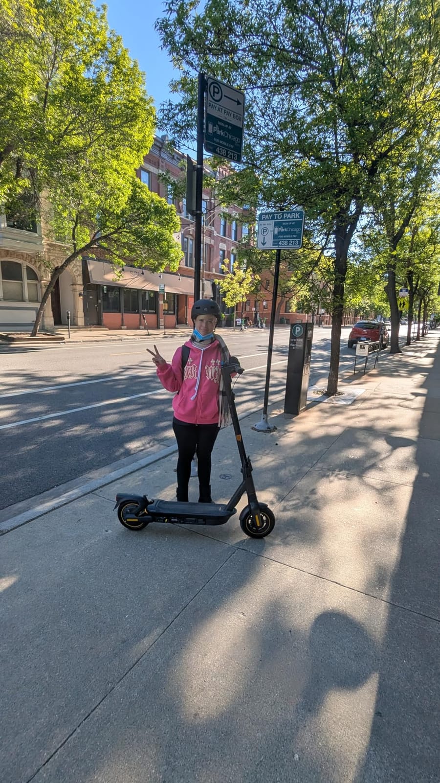 Segway Ninebot MAX Series Electric Scooter, Up to 22–28 MPH, Long Rang, Dual Suspension & Braking System, Fast Charging, Scooter for Adults, UL-2272 2271 Certified (G2/G3) customer photo 2