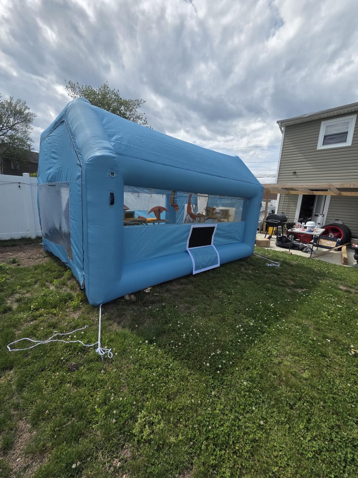 Inflatable Paint Booth, 10x8.2x8.2FT Portable Spray Booth with Water-Resistant Oxford, 550W Blower, Upgraded Filter System, Blow Up Painting Tent for Car Parts, Motorcycle, Furniture, DIY Garage customer photo 2