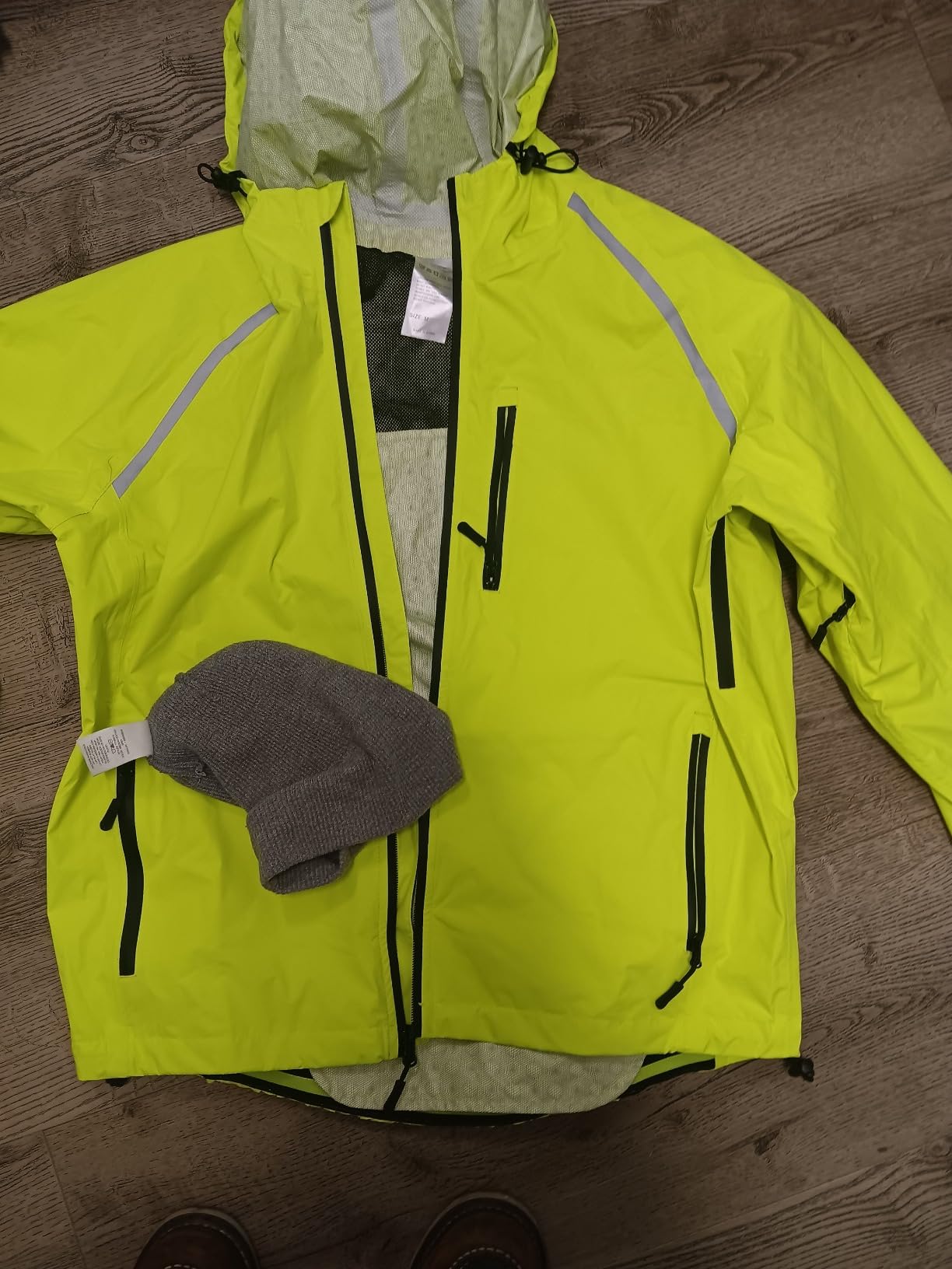 Bikewa Men's Cycling Rain Jackets Waterproof Running Bike Windbreaker Lightweight Packable Hooded Jacket customer photo 1