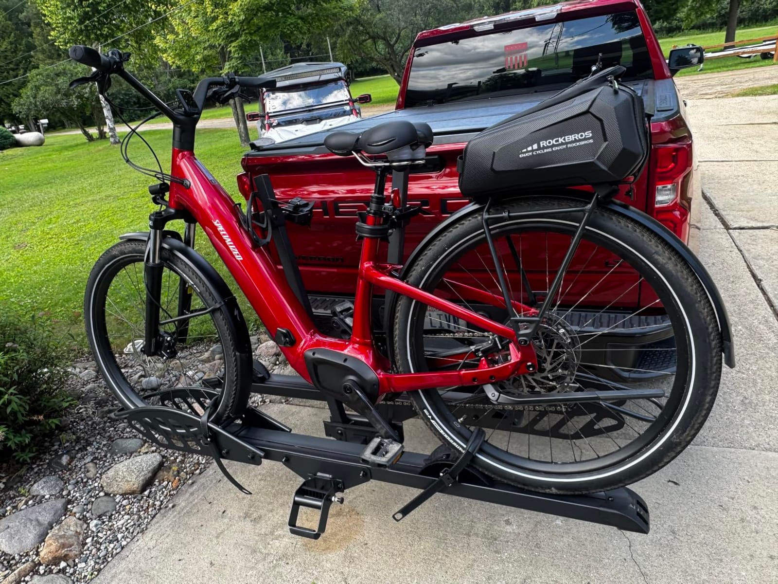 Young Electric Ebike Rack with Ramp 200 lbs 2-Bike Rack Hitch Mount customer photo 1