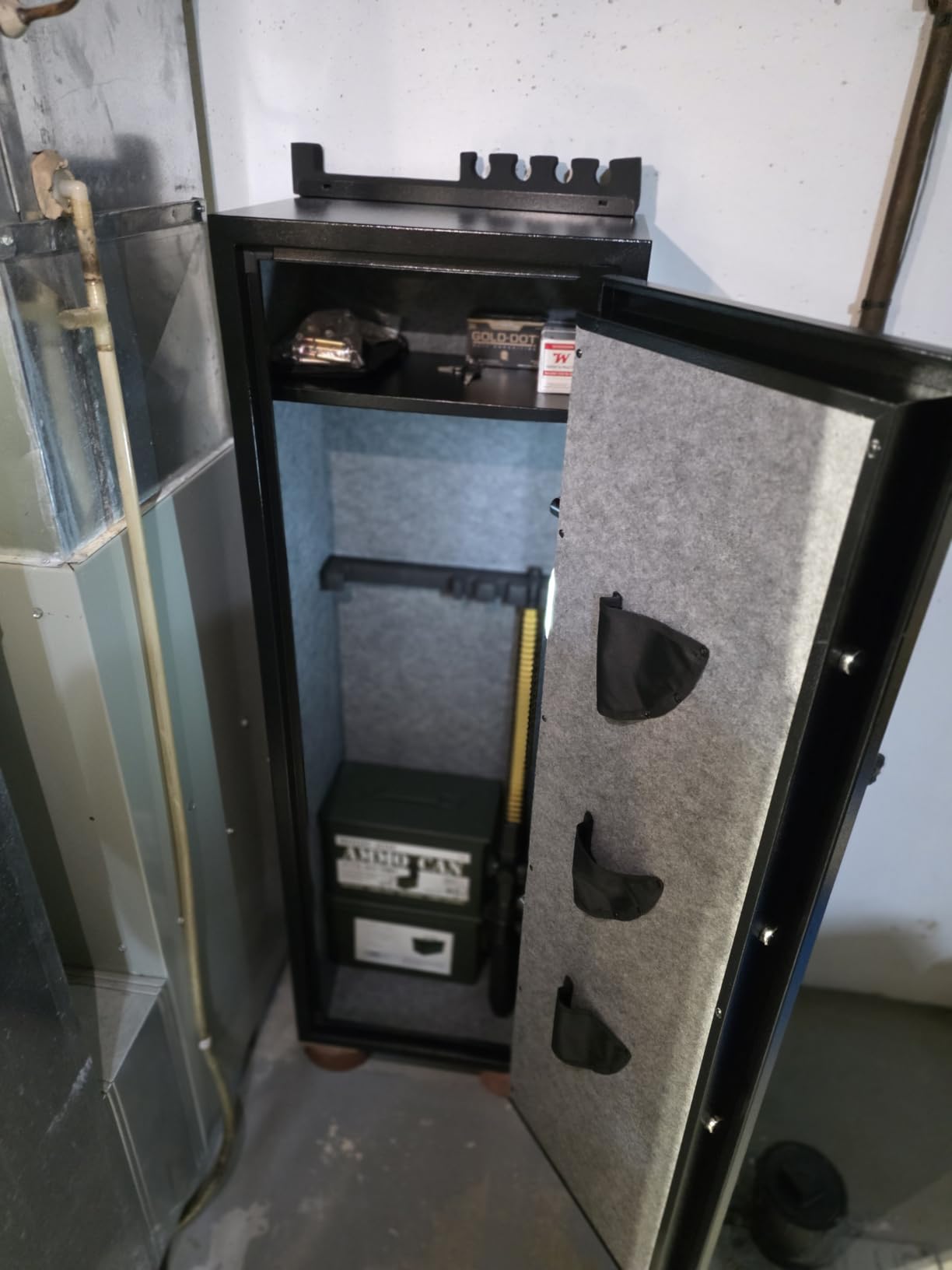EMAXEE 8-15 Biometric Gun Safe Rifle, Large Gun Safes for Home Rifle and Pistols with Upgraded Panel and LED Light, Quick Access Fingerprint Gun Cabinet with Removable Shelf (No Assembly Required) customer photo 1