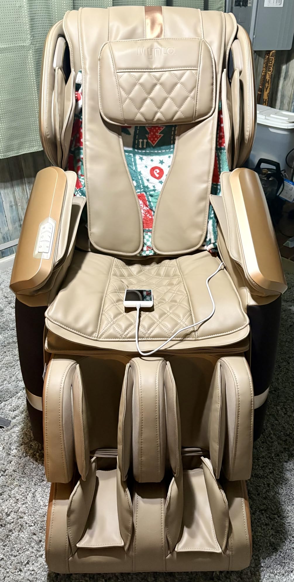 MYNTA 4D Massage Chair 4D+2D Dual Mechanism Zero Gravity with Heat customer photo 1