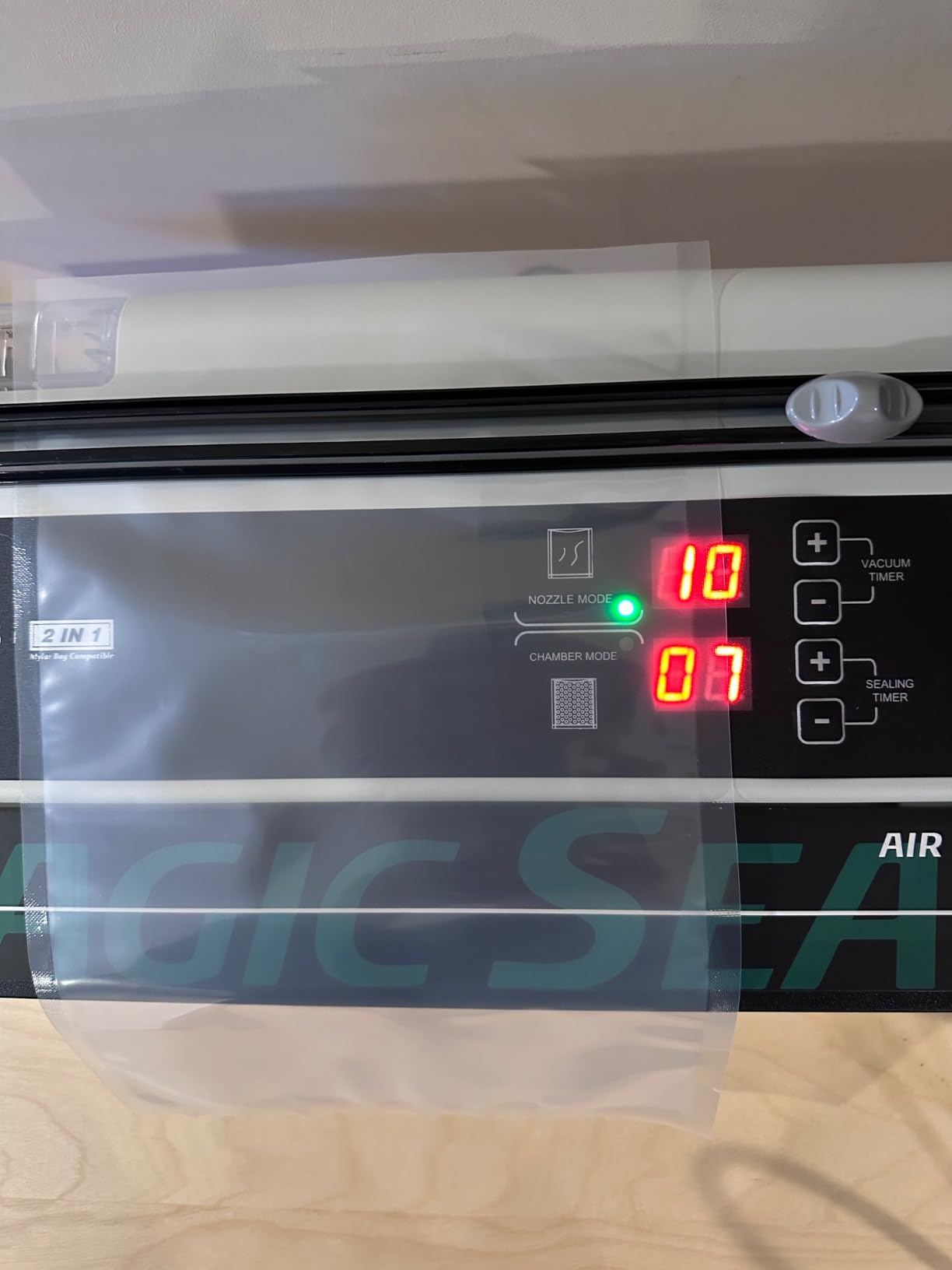 MAGIC SEAL 16'' Commercial Vacuum Sealer Machine, Meat Sealer Vacuum Packing Machine with Double Pump and Auto Cooling System, Sealing and Vacuum Time Control, Compatible with Mylar Bags customer photo 1