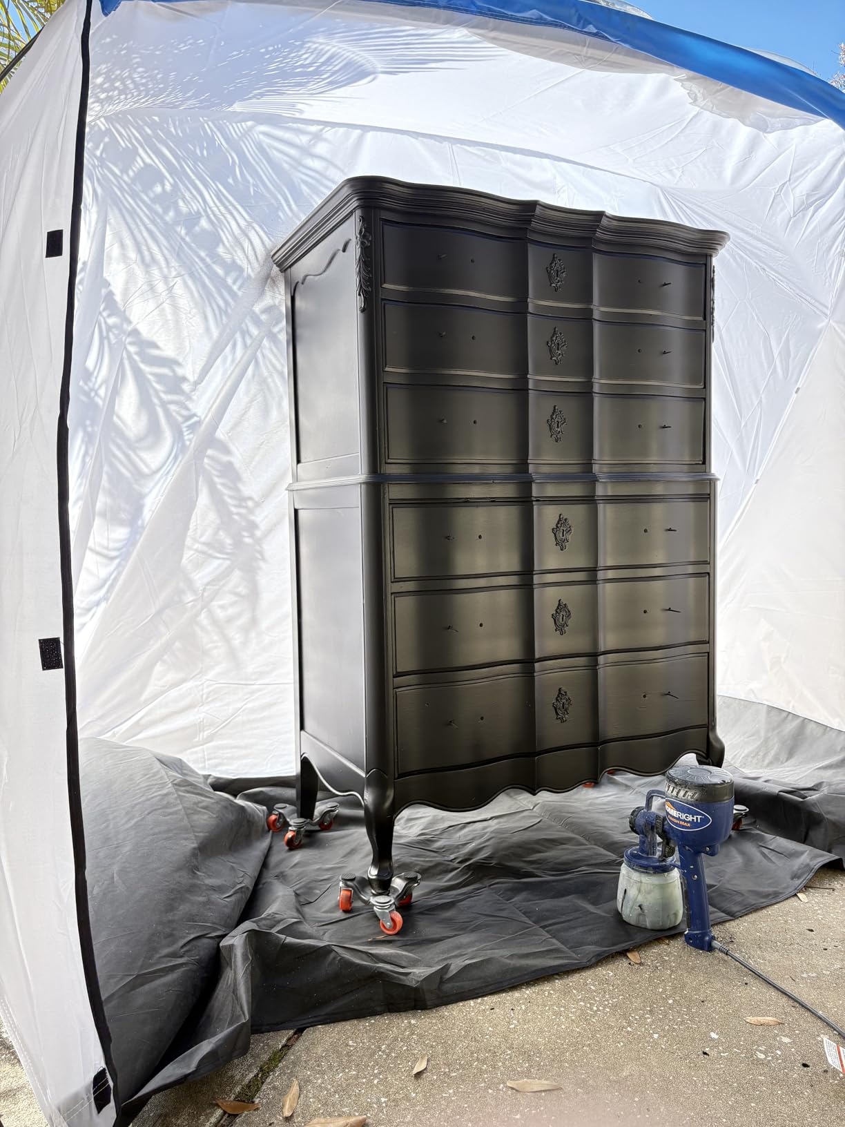 Portable Paint Tent 9(L) x6(W) x5.5(H), Large Paint Booth with Built-in Floor, Mesh Screen, Windproof Hooks, and Storage Bag – Ideal for DIY Painting Projects customer photo 2