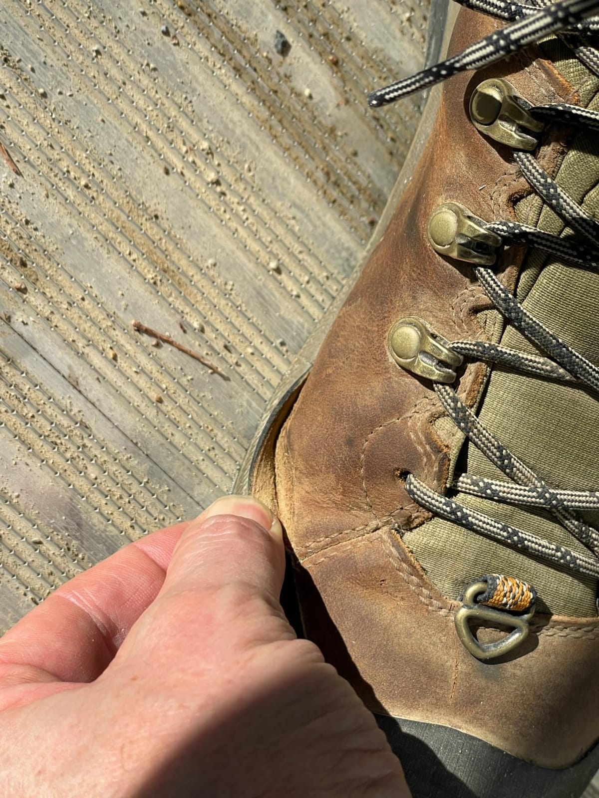 KEEN Revel 4 Mid Height Polar Insulated Waterproof customer photo 2