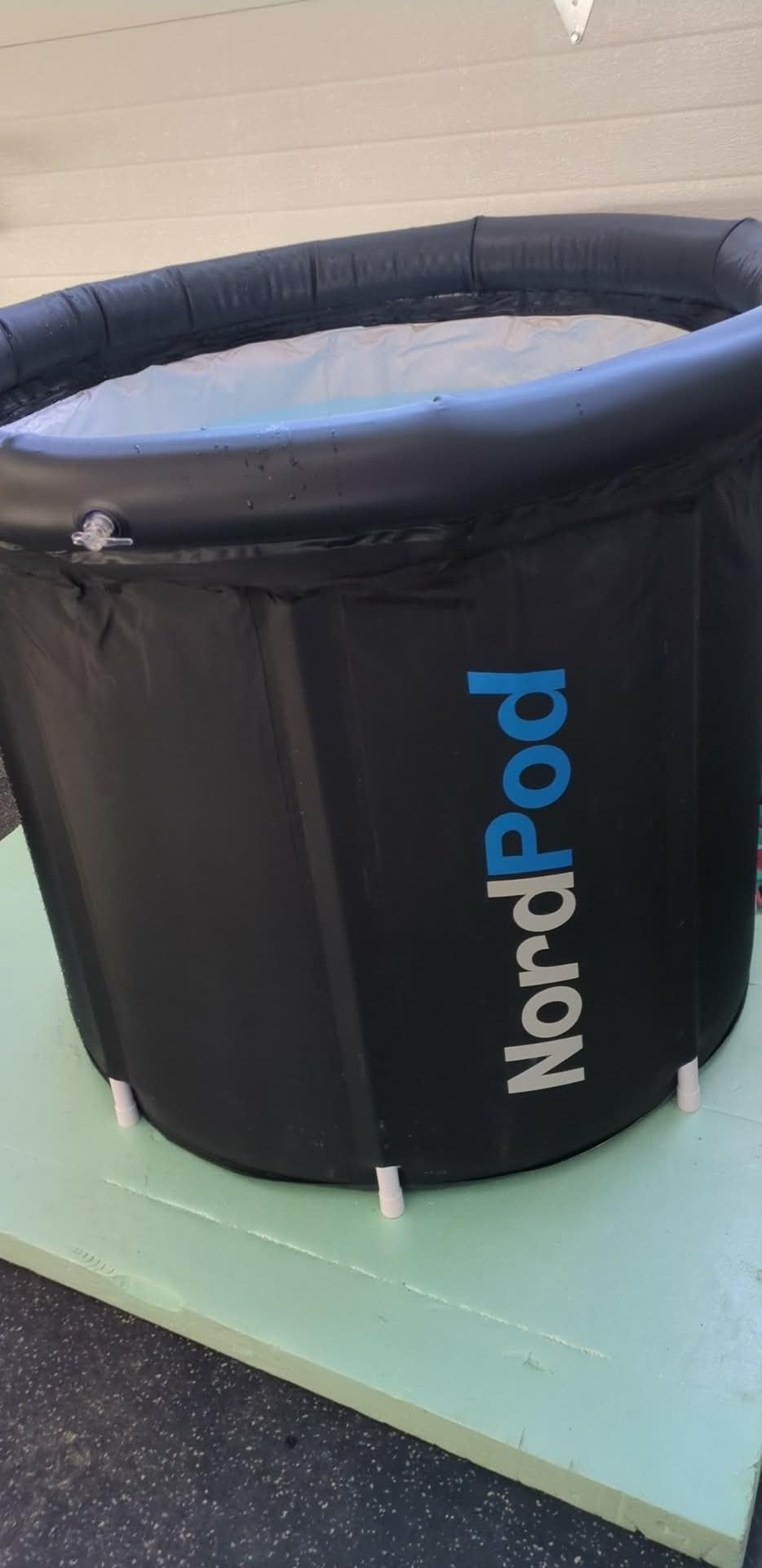 Lifepro NordPod Ice Bath Tub Portable Cold Plunge Water Therapy Pool | Thermal insulated indoor or outdoor recovery tub for athletes includes an all-weather lid, 8 legs, pump, and storage bag customer photo 2