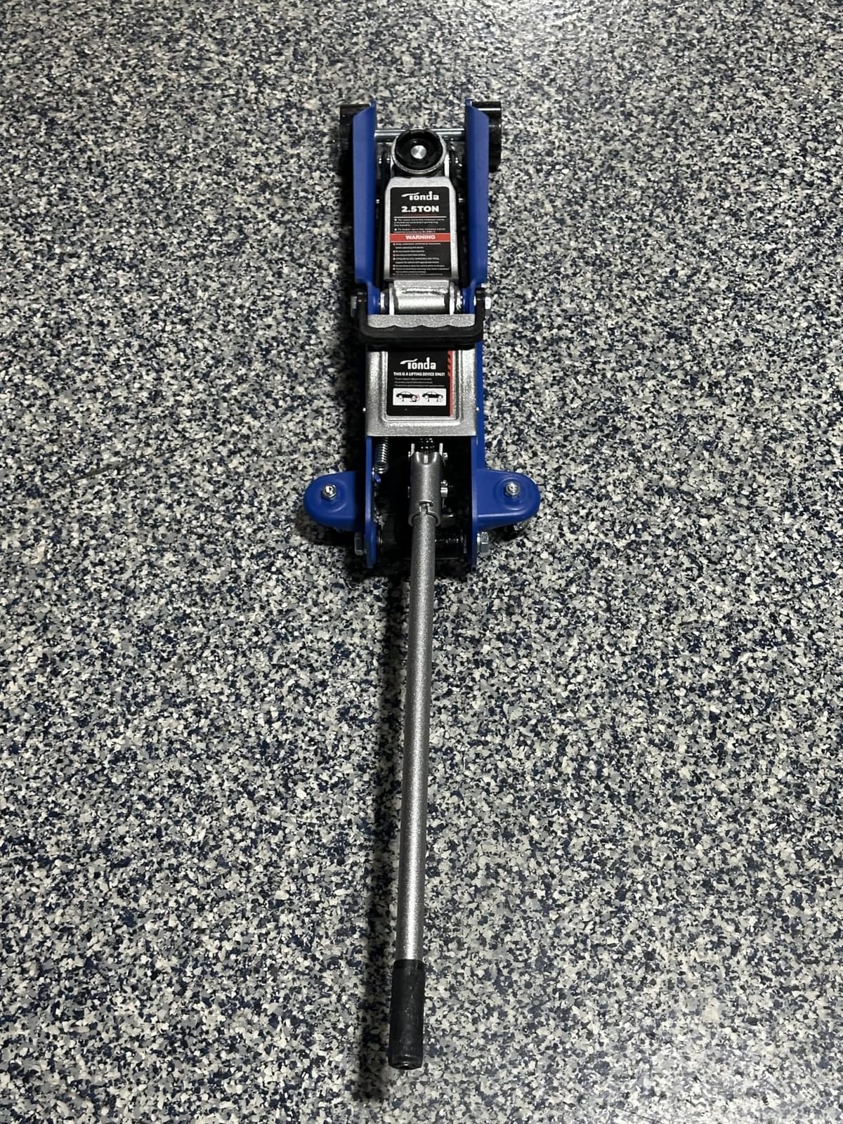 TONDA 2.5 Ton Low Profile Floor Jack, 5,000 Lb Hydraulic Car Jack customer photo 1