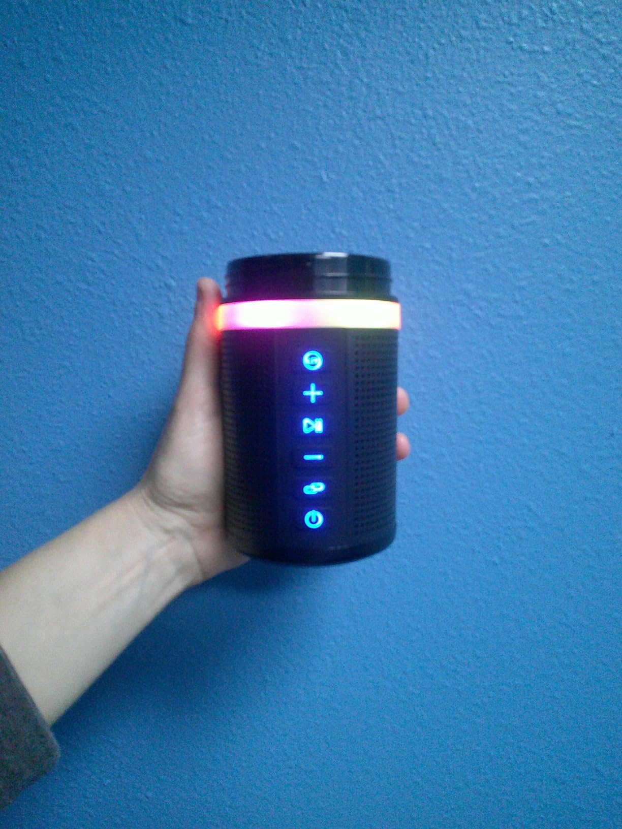 LitFlask Smart Water Bottle, Ultra Premium Bluetooth Speaker, Portable Charging, 20oz Stainless Steel customer photo 1