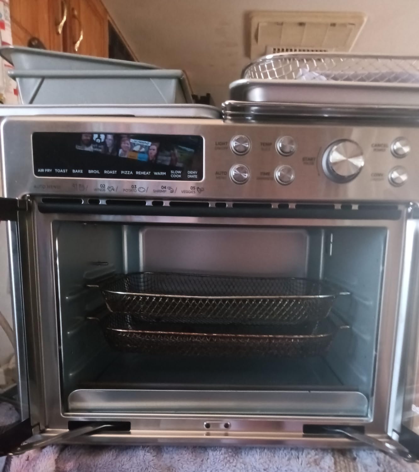 Midea Flexify Classic French Door Toaster Oven Air Fryer Combo, 26.4 QT | 10-in-1 Large Capacity, 26.4 QT Countertop Oven, 25% Faster Cooking and 90% Less Oil, Stainless Steel customer photo 2