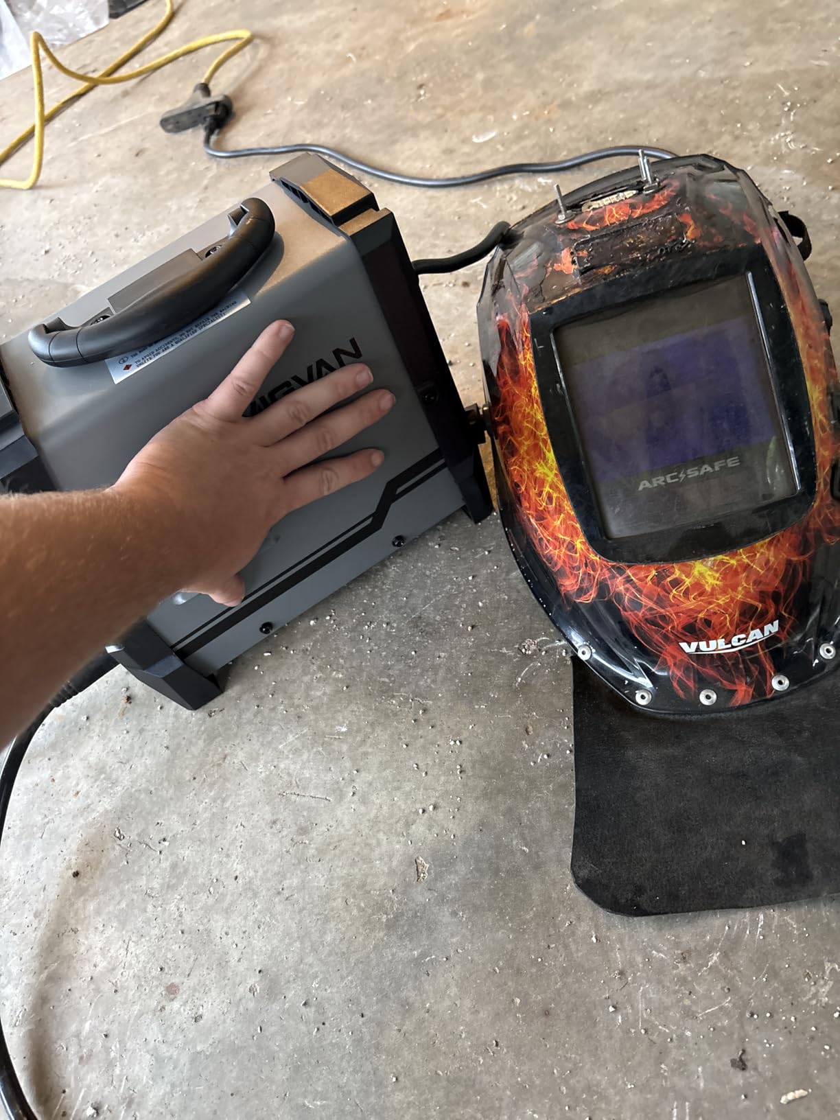 140A MIG Welder, MIGVAN 110V Flux Core MIG/Stick/Lift TIG 3 in 1 Welding Machine with Large LED Digital Display, IGBT Inverter Portable Gasless Welder with Welding Gun and Flux Core Wire customer photo 2