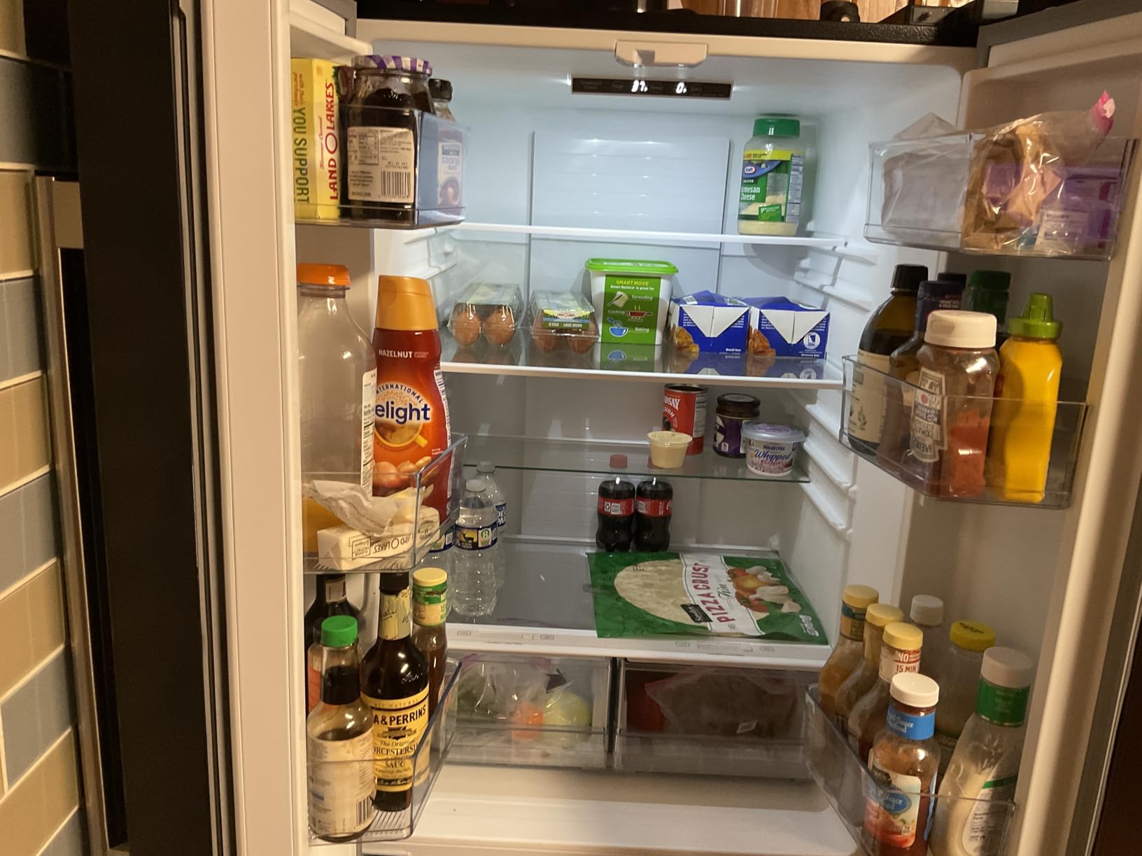BLACK+DECKER 16 Cu. Ft. French Door Refrigerator, Built-in Ice Maker, White customer photo 2
